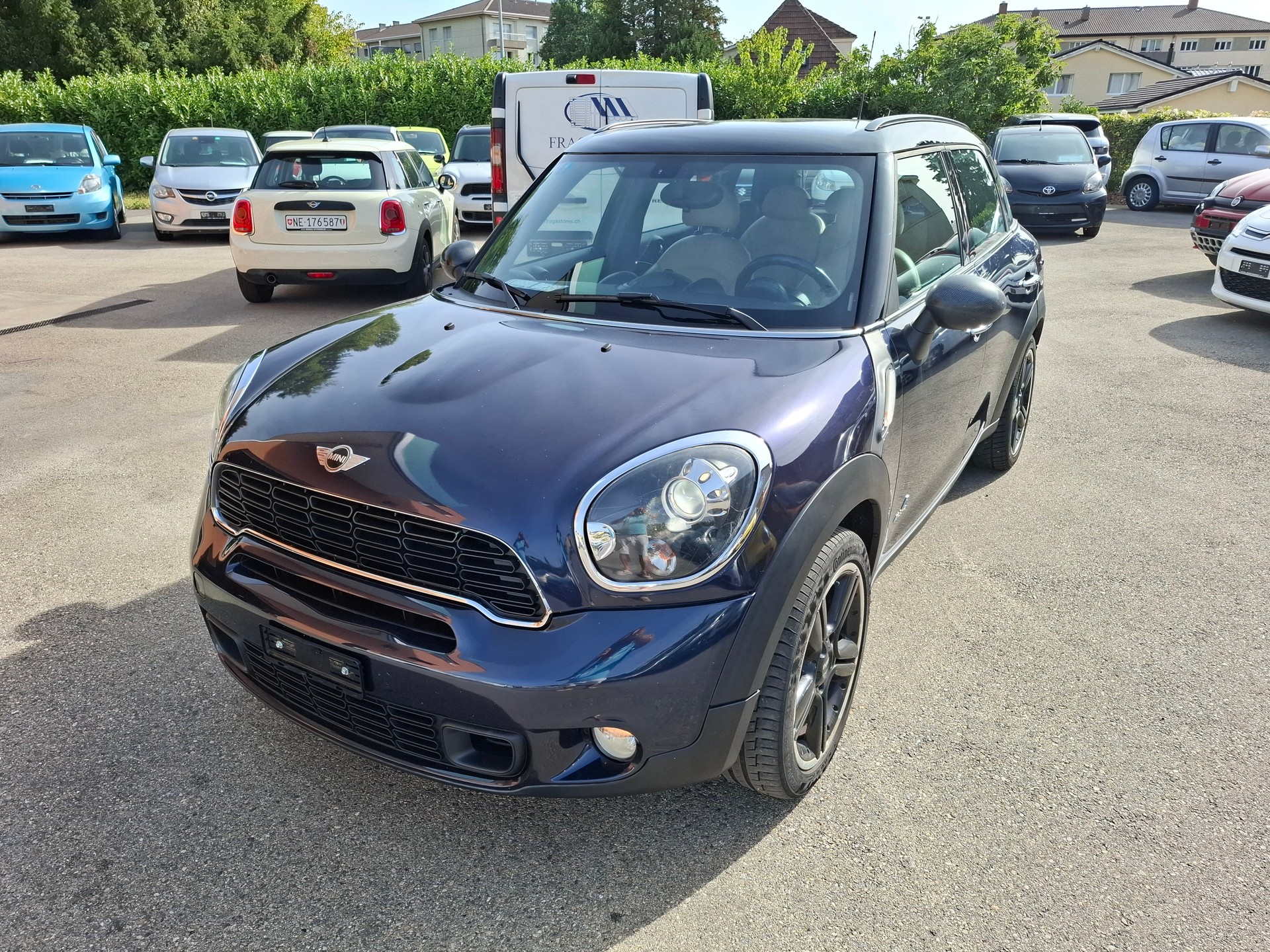 MINI Cooper SD All4-image-0