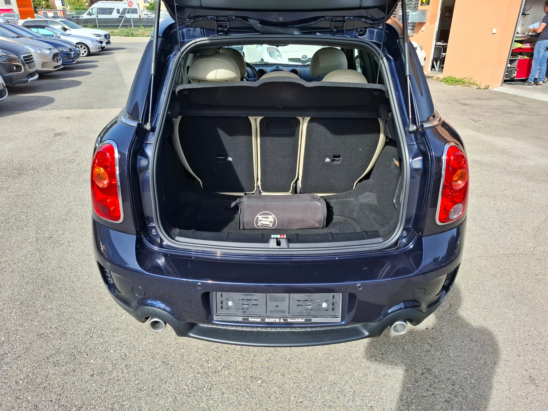 MINI Cooper SD All4-image-10