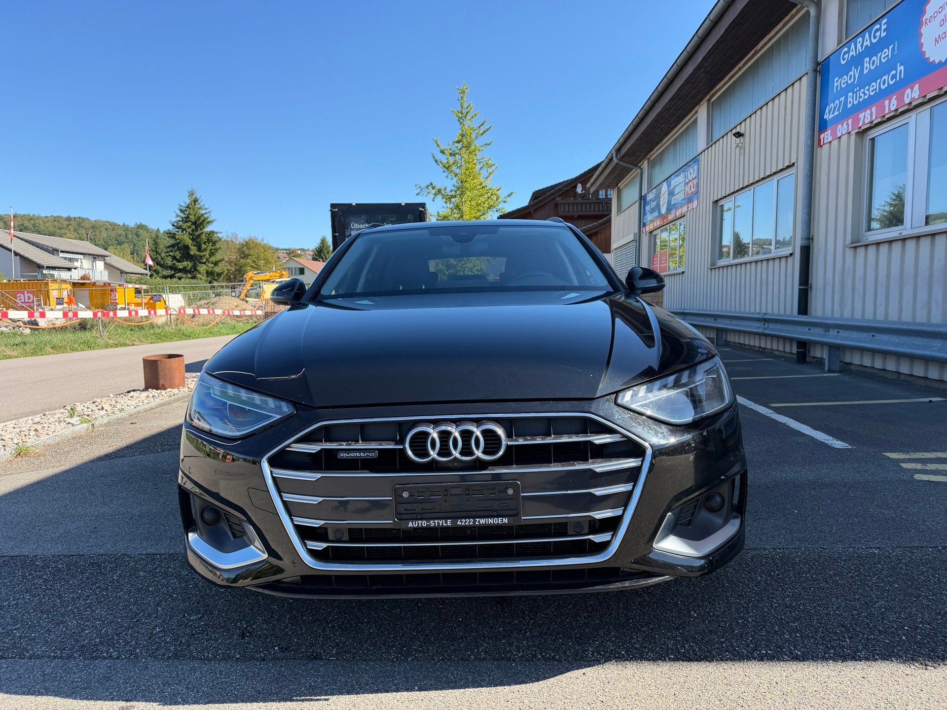 AUDI A4 Avant 40 TDI quattro S-tronic-image-2
