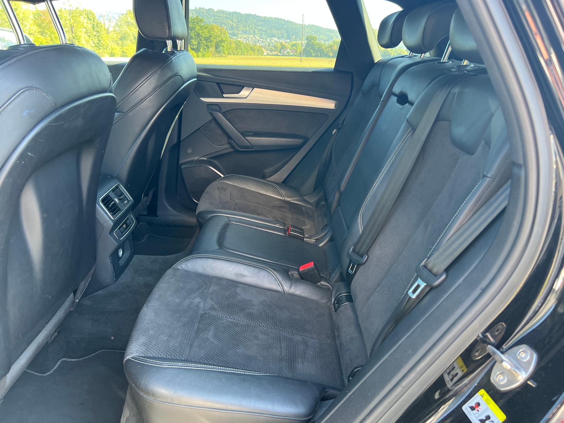 AUDI Q5 2.0 TFSI sport quattro S-tronic S- line-image-8