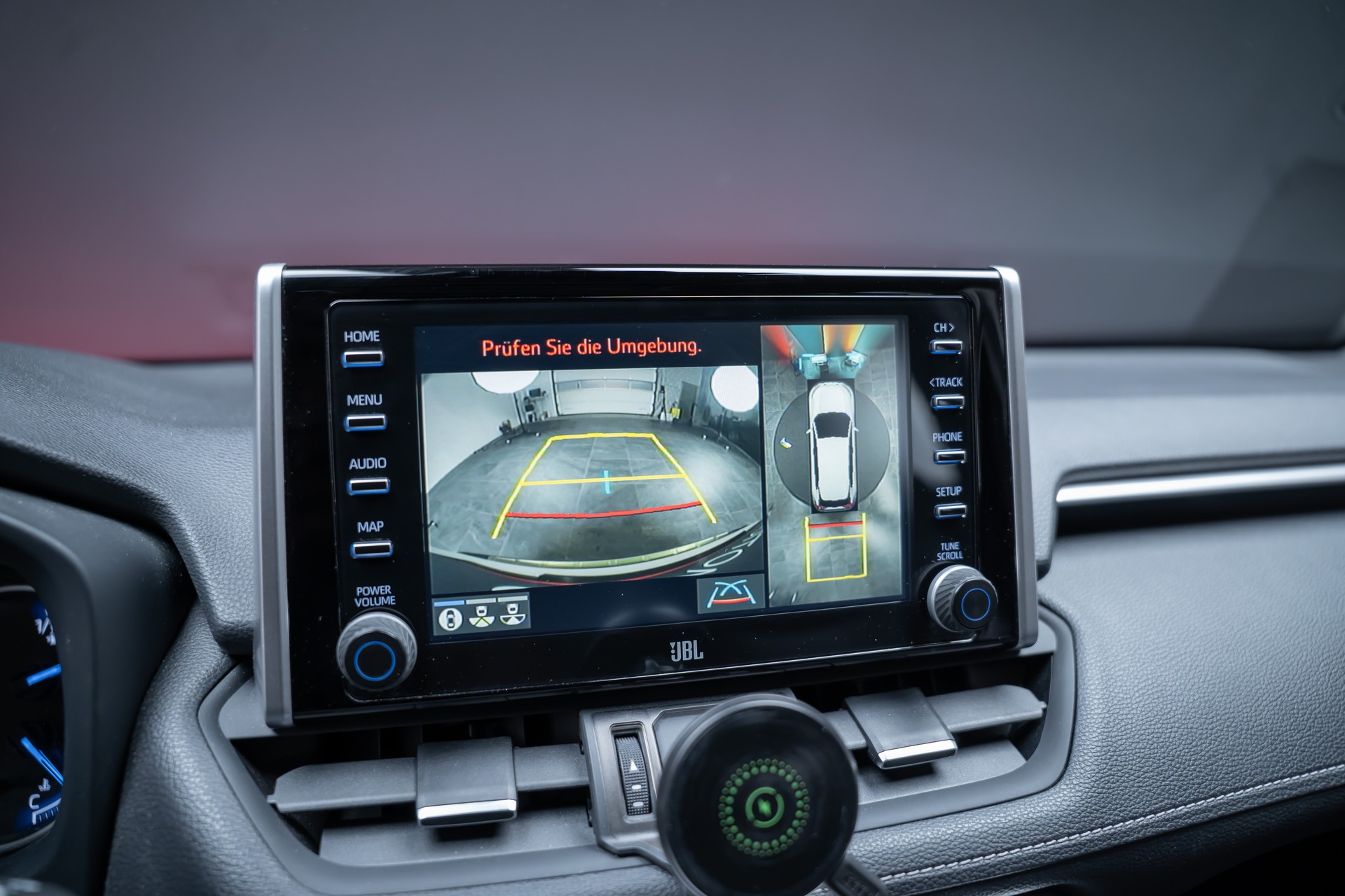 TOYOTA RAV-4 2.5 HEV Premium / CH-Fahrzeug / Panorama-Glasdach / 360°Kamera /-image-32
