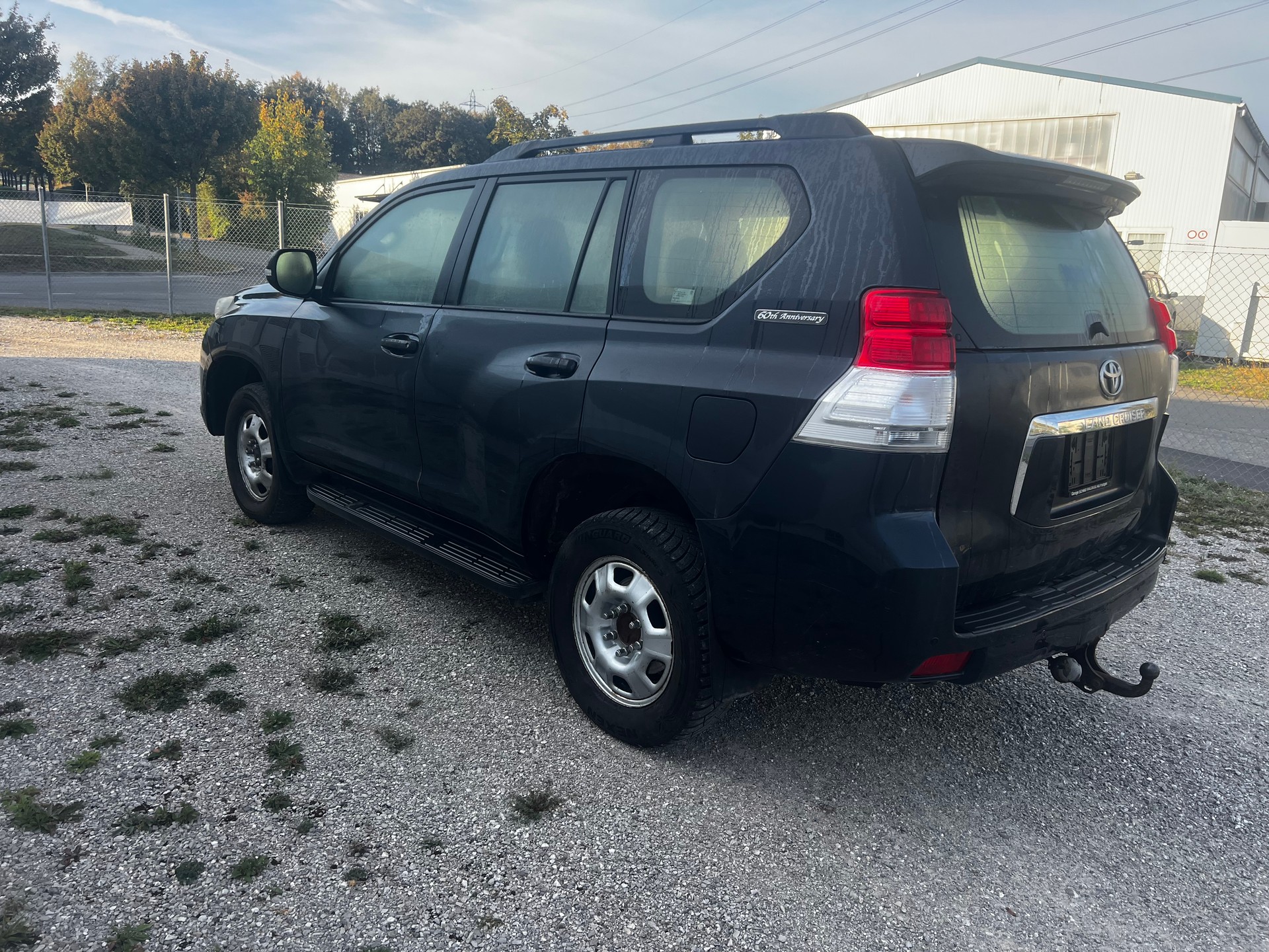 TOYOTA Land Cruiser 3.0 TD Linea Sol Premium Automatic-image-5