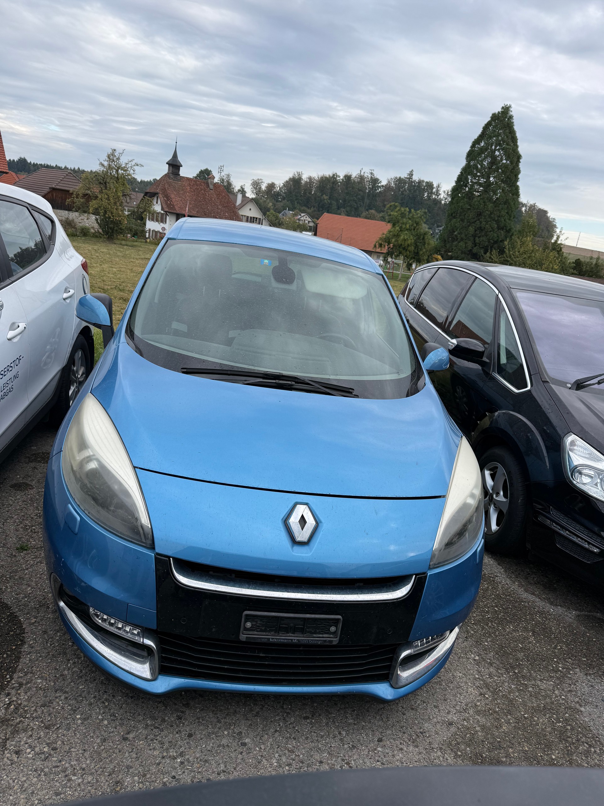 RENAULT Scénic 1.2 16V Turbo Dynamique-image-0
