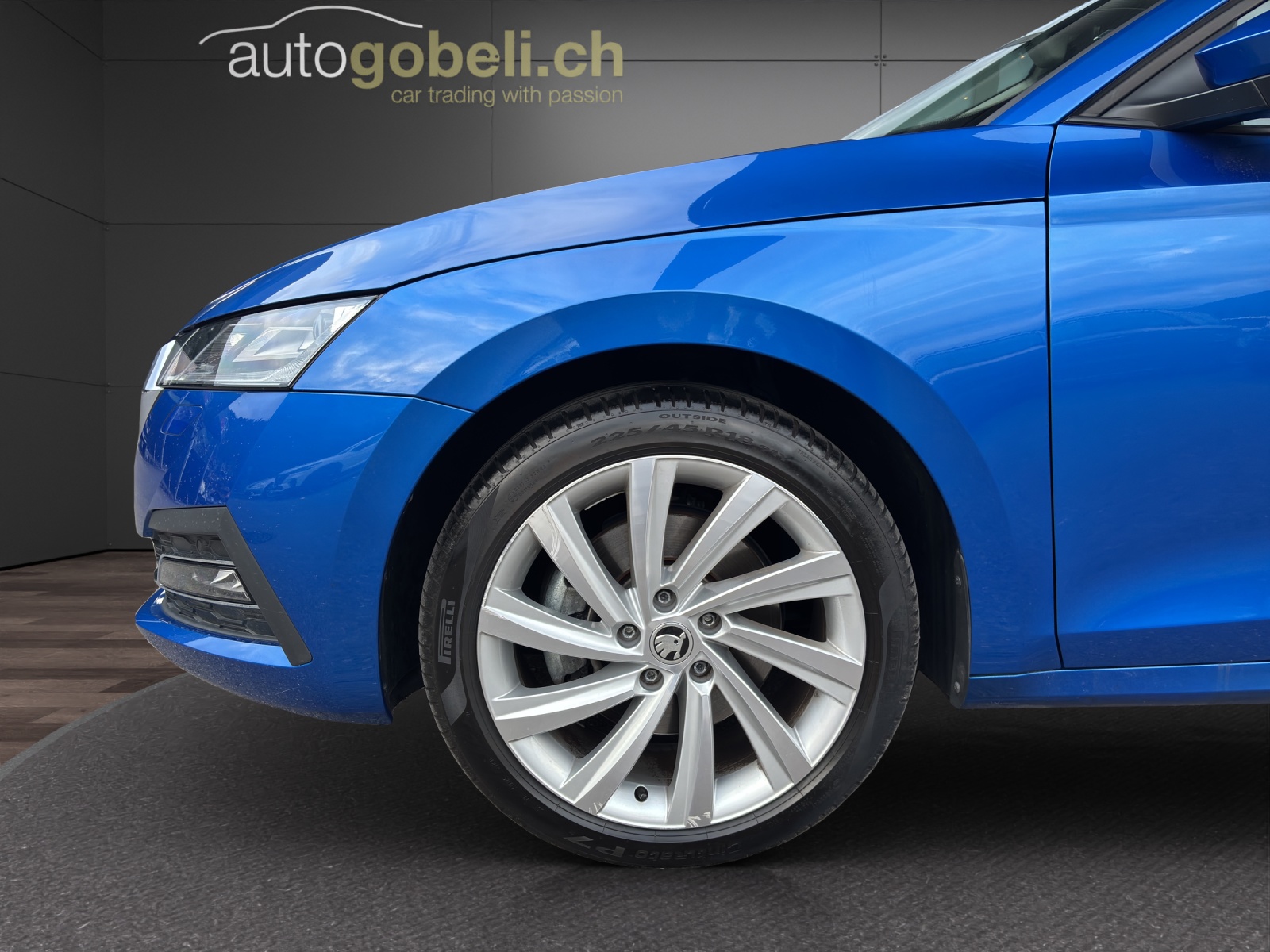 SKODA Octavia Combi 2.0 TDI DSG Style 4x4-image-13