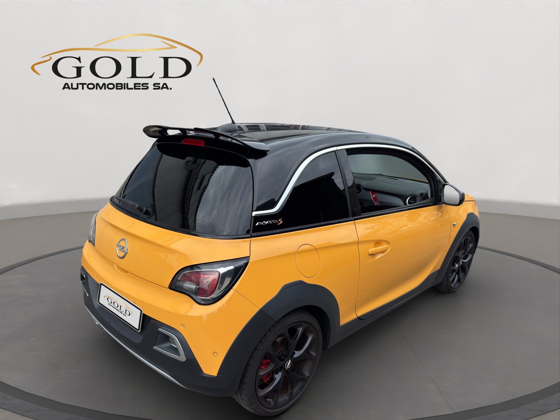 OPEL Adam 1.4 Turbo ROCKS S-image-1