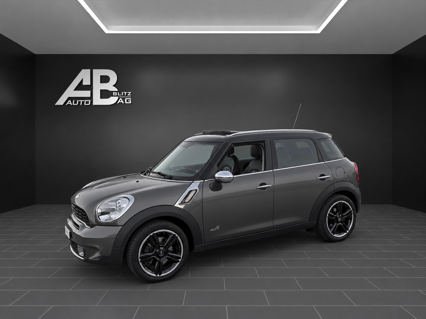 MINI Countryman Cooper S ALL4 Steptronic mit 184 PS-image-1