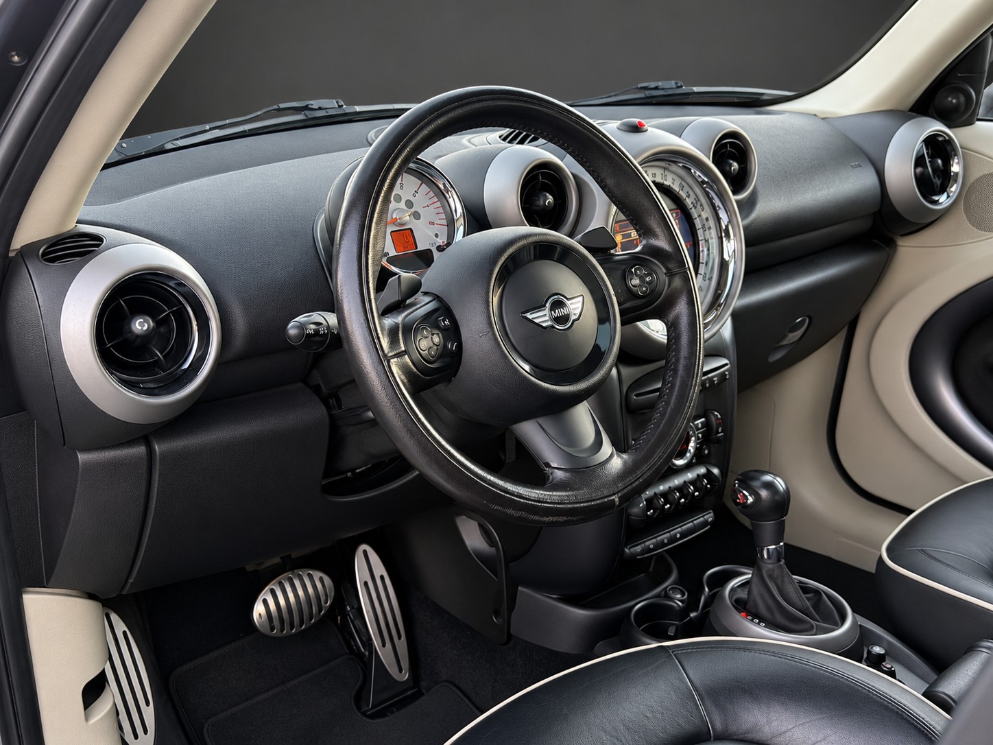 MINI Countryman Cooper S ALL4 Steptronic mit 184 PS-image-7