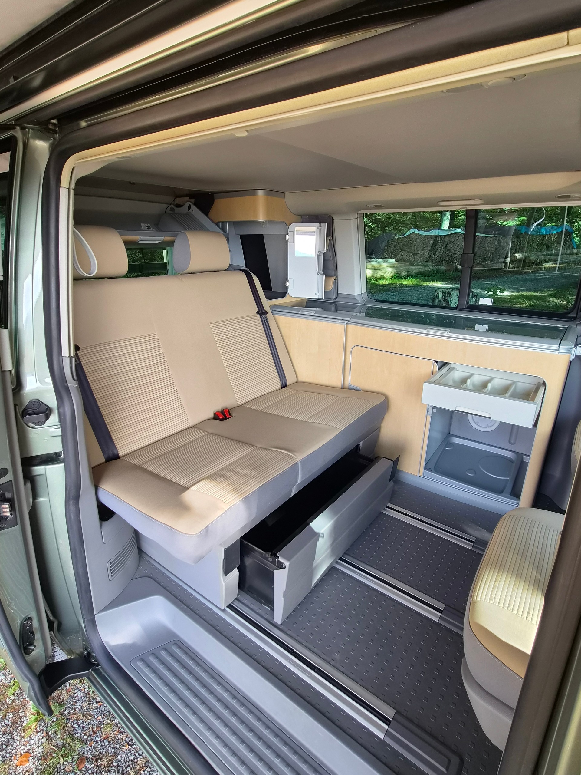 VW California - 2.5 TDI Legende - top Zustand-image-5