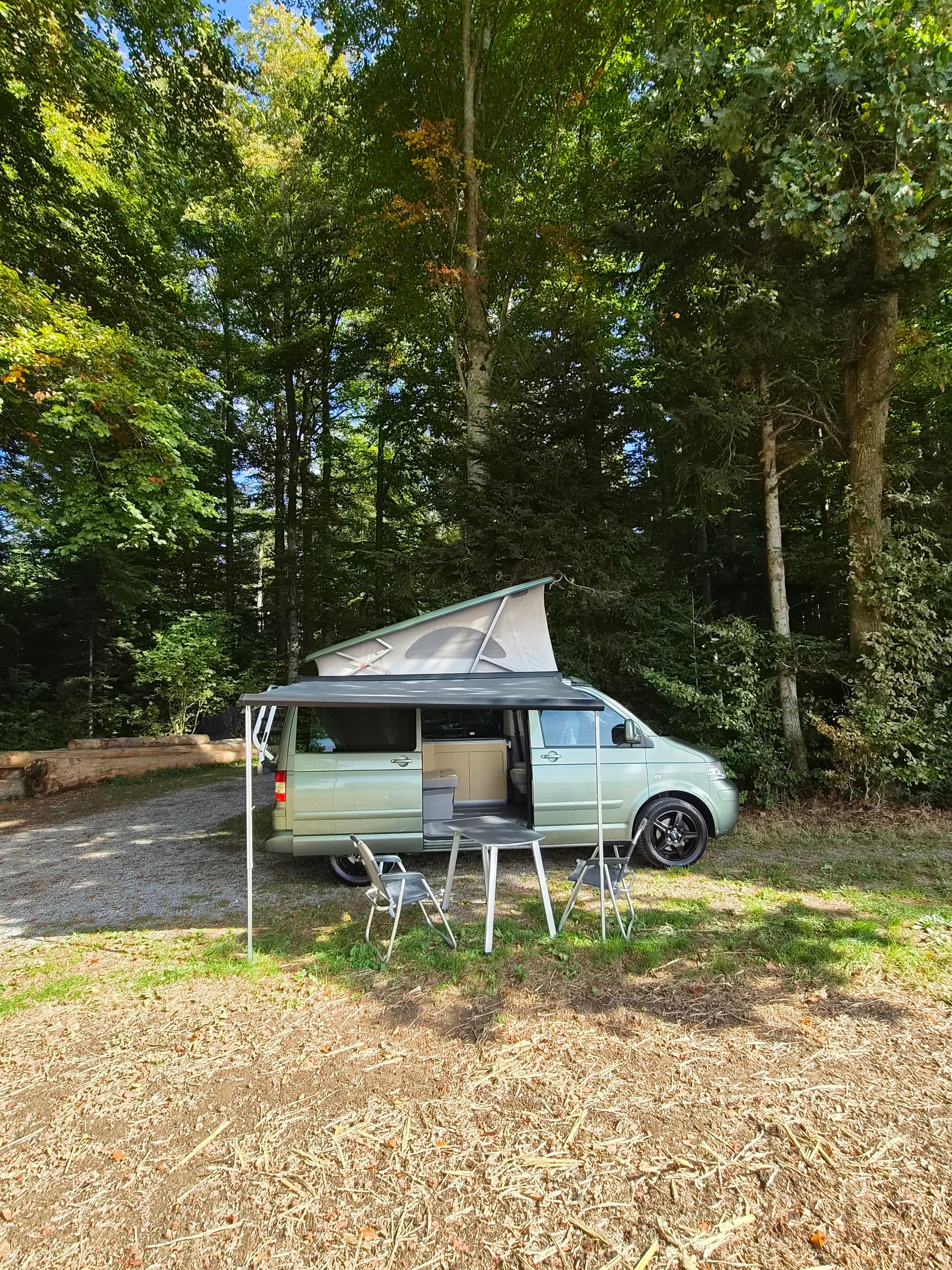 VW California - 2.5 TDI Legende - top Zustand-image-2