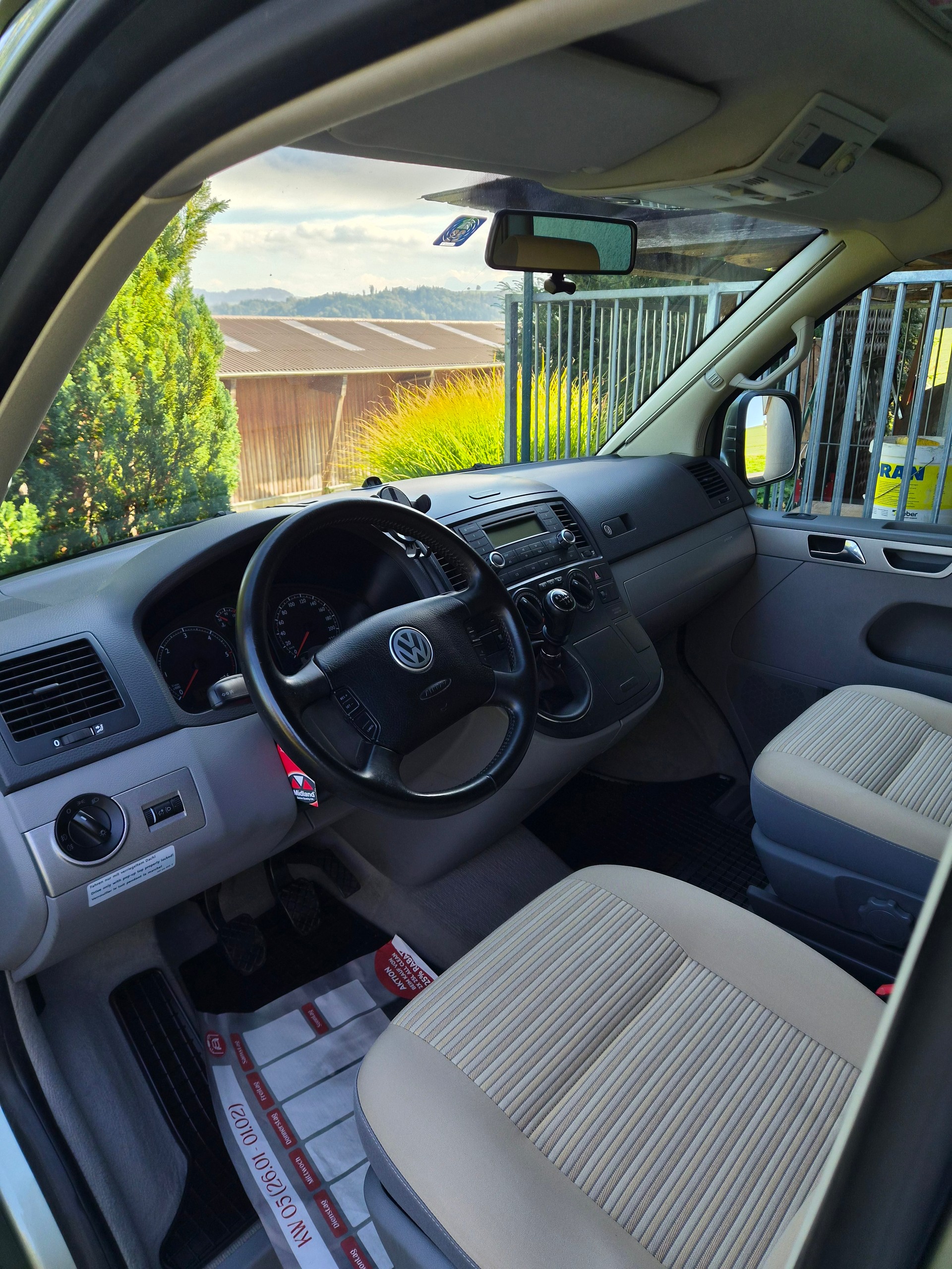 VW California - 2.5 TDI Legende - top Zustand-image-4
