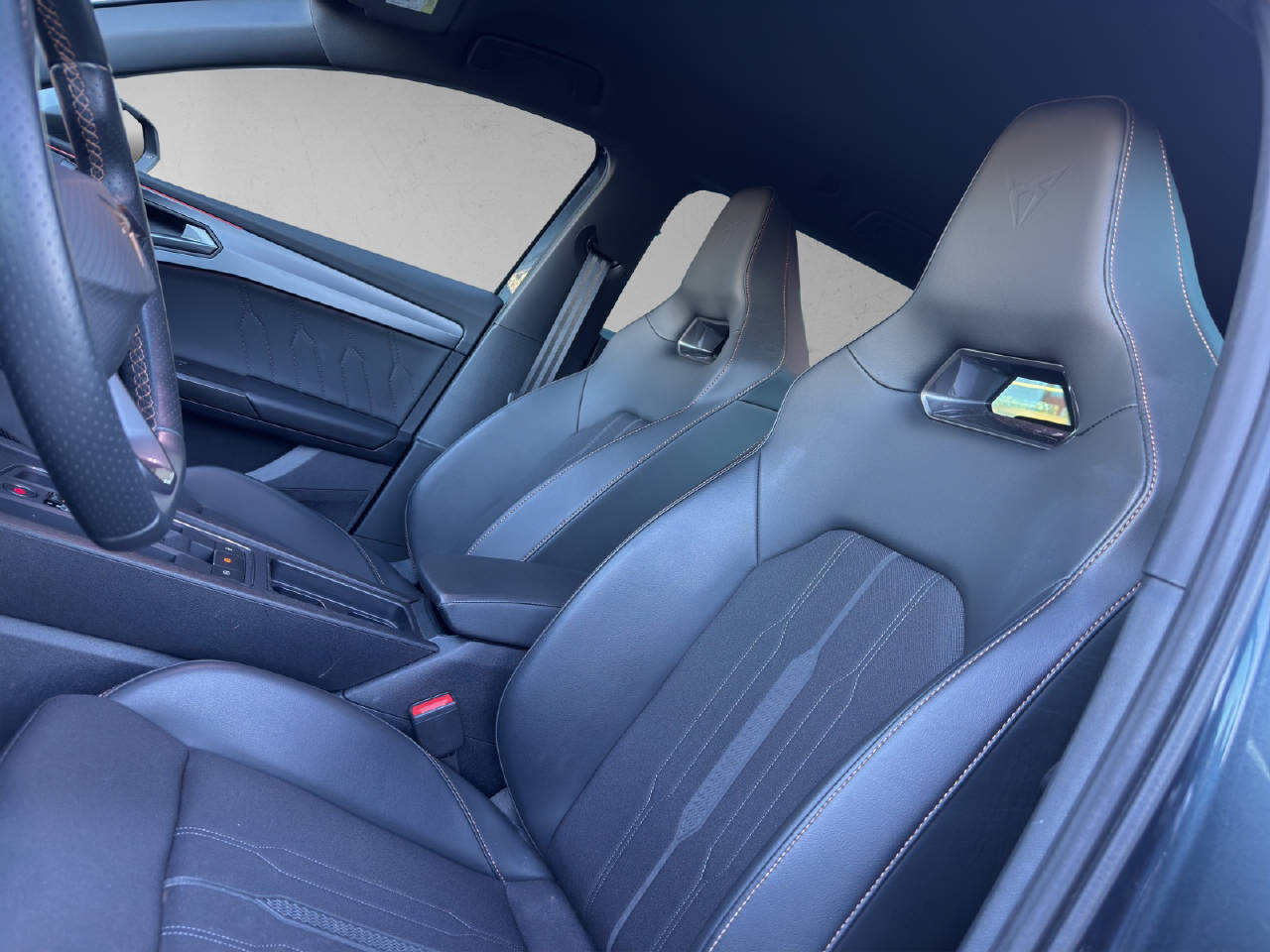 CUPRA Leon ST 1.4 eHybrid DSG-image-4