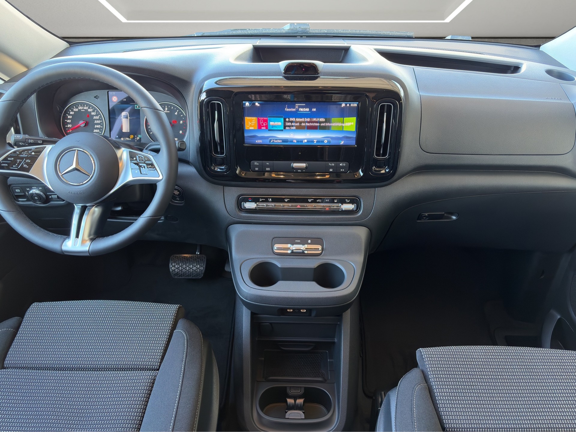 MERCEDES-BENZ Vito 116 CDI Tourer Select L FAMILY 4X4-image-7