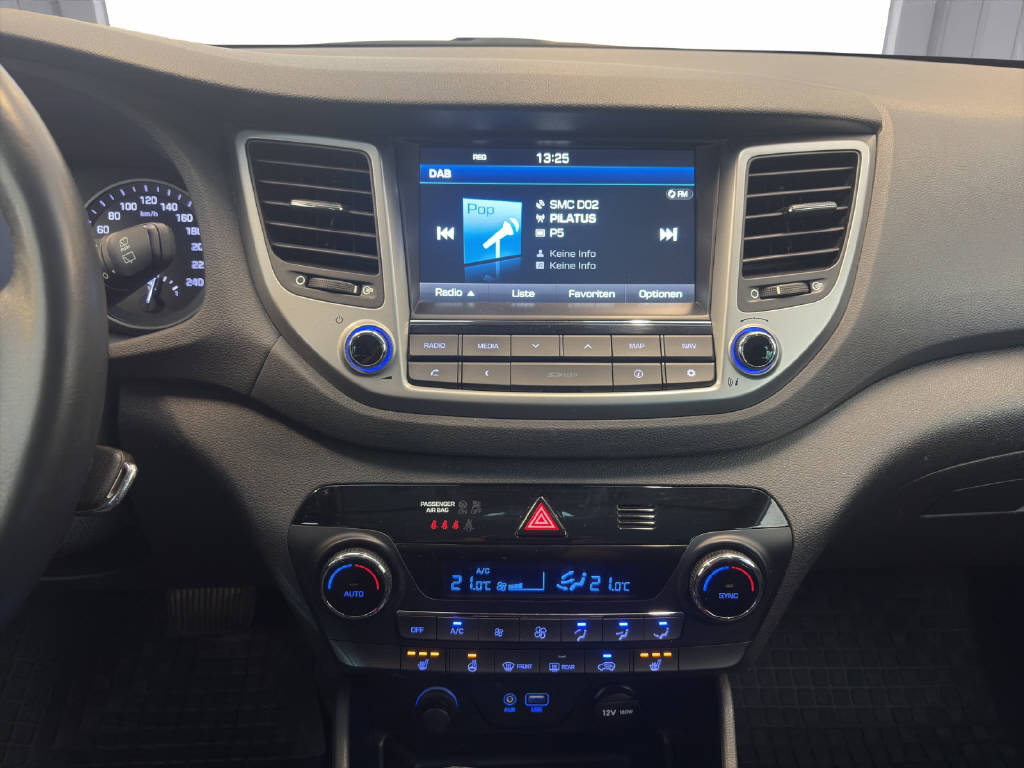 HYUNDAI Tucson 1.6 T-GDi Plena 4WD-image-5
