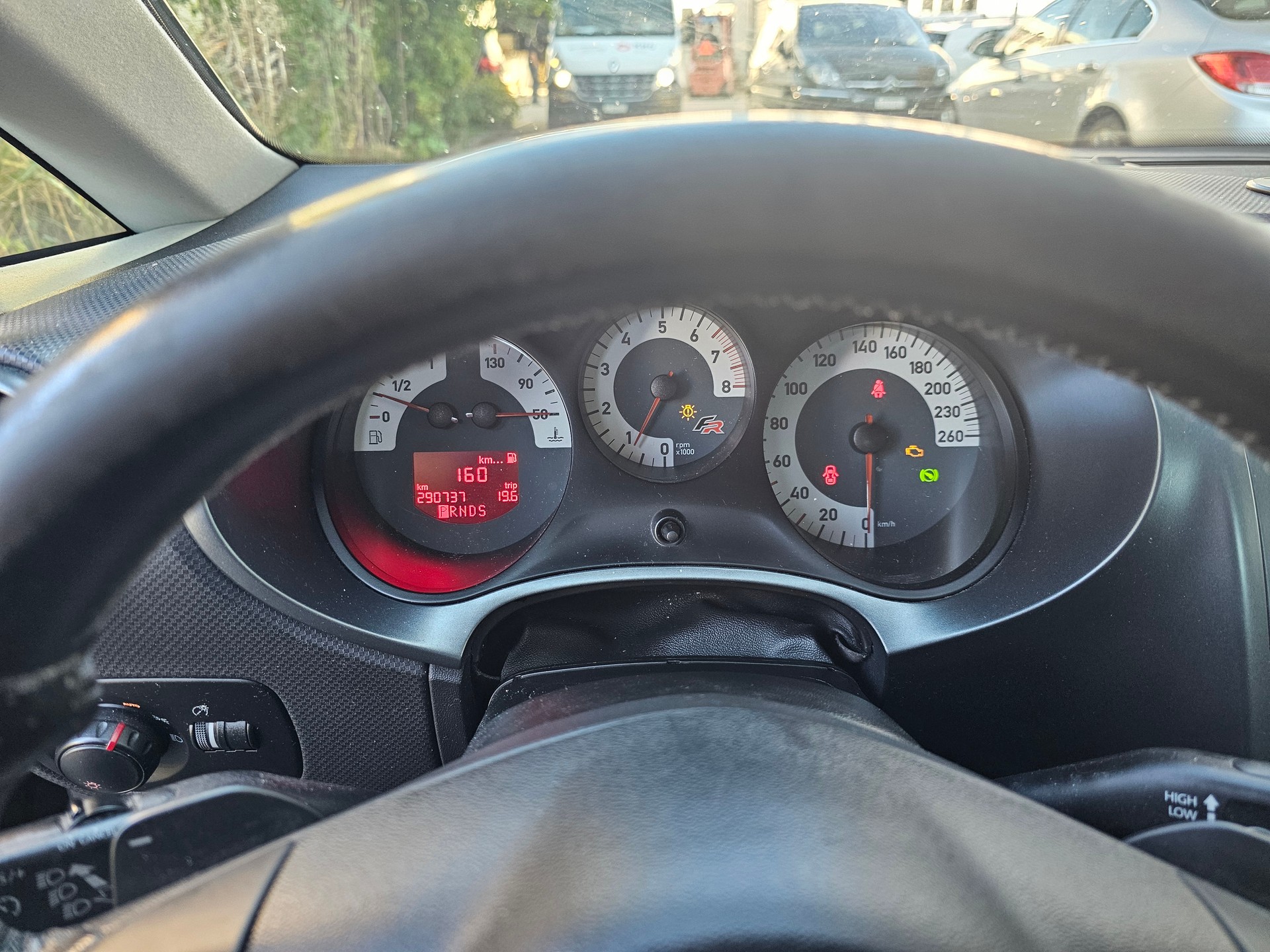 SEAT Leon 2.0 TSI FR-showroom-element-3