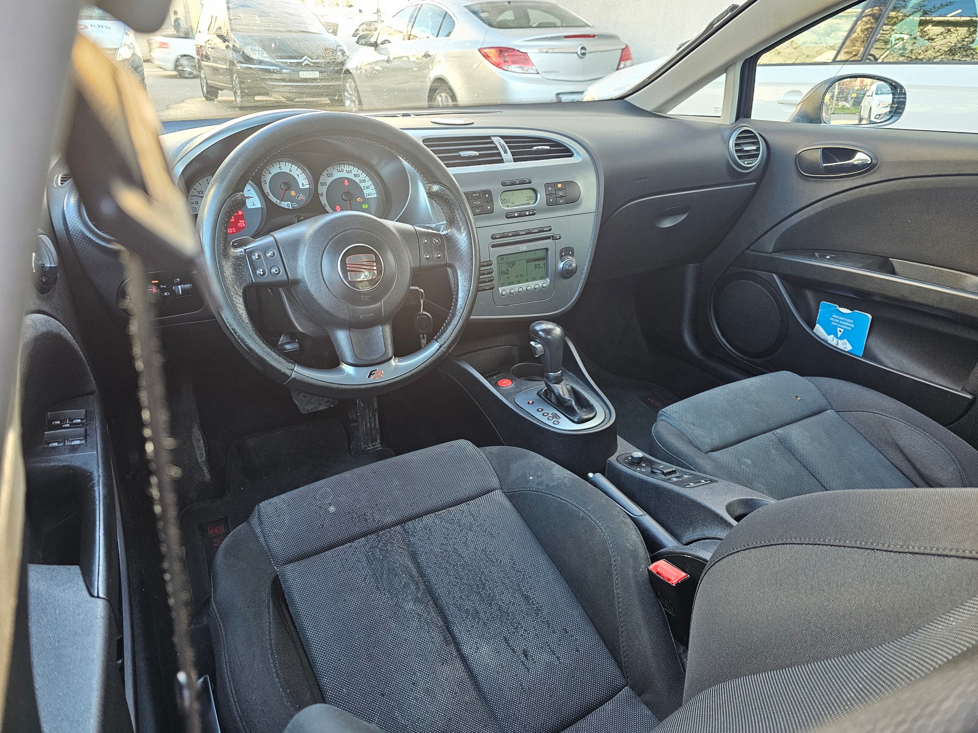SEAT Leon 2.0 TSI FR-showroom-element-2