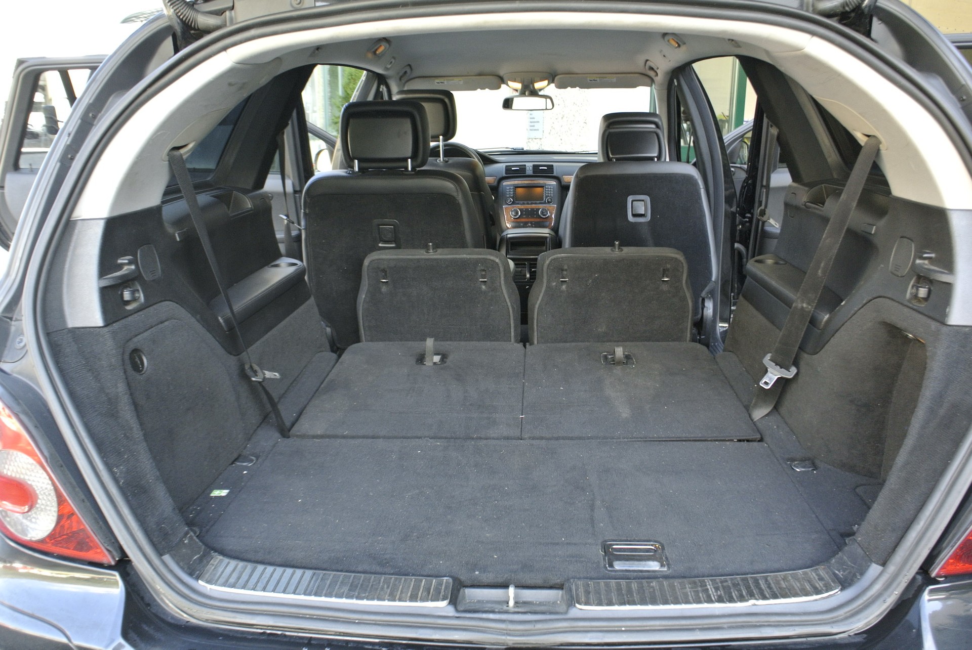 MERCEDES-BENZ R 320 CDI L 4Matic 7G-Tronic-image-17