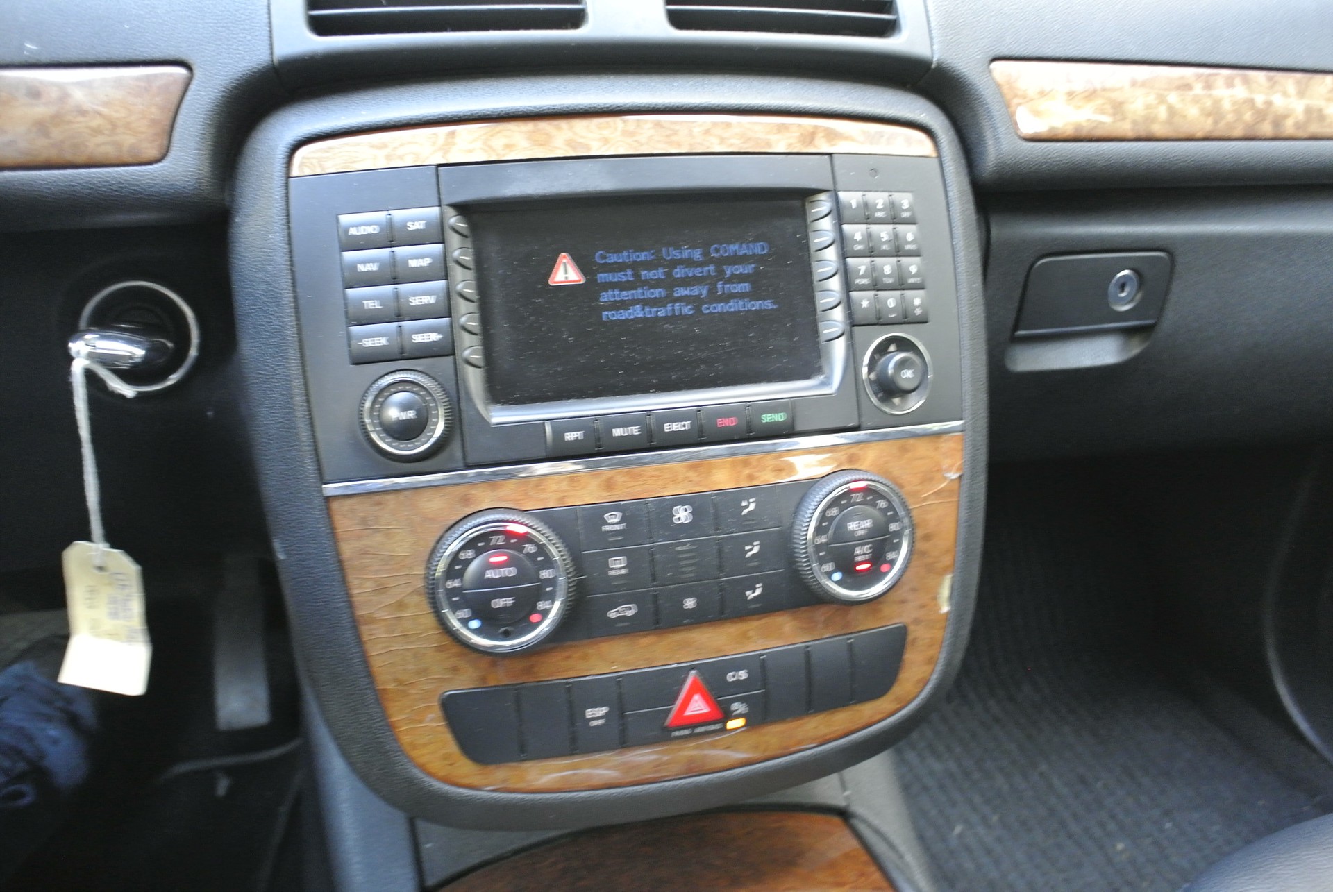 MERCEDES-BENZ R 320 CDI L 4Matic 7G-Tronic-image-23