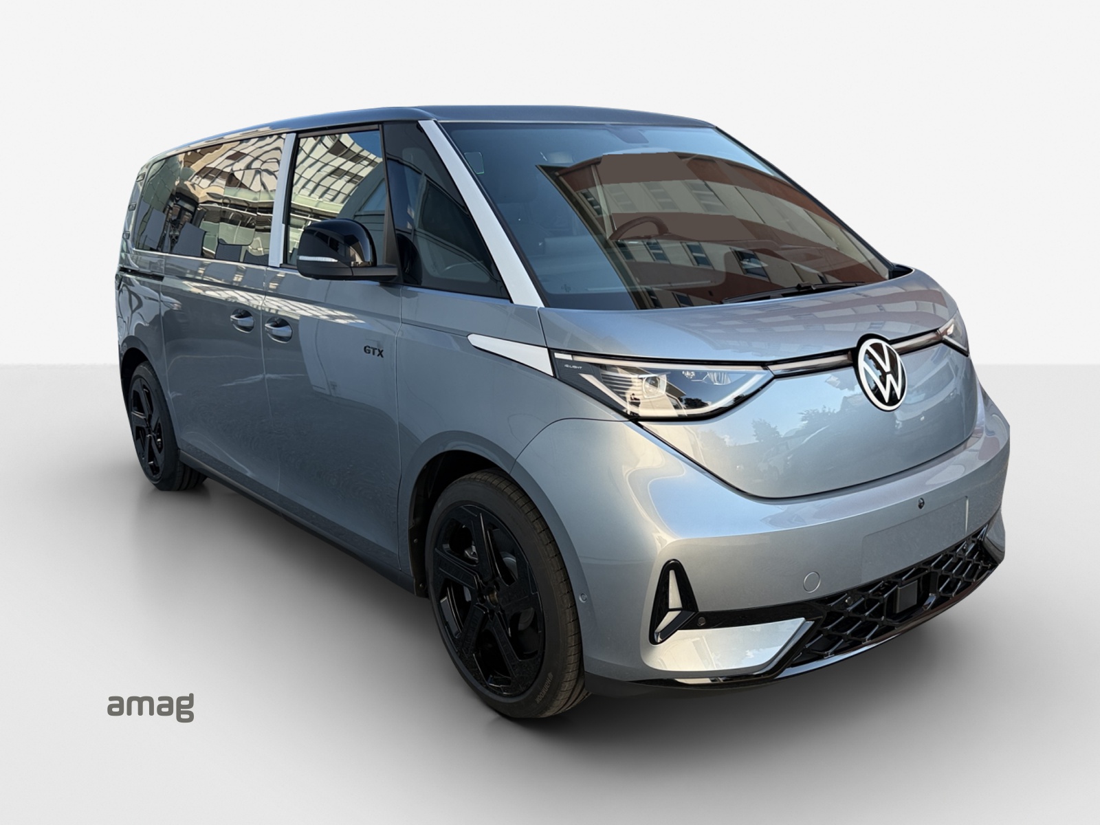 VW ID.Buzz LWB GTX 4 Motion-image-5