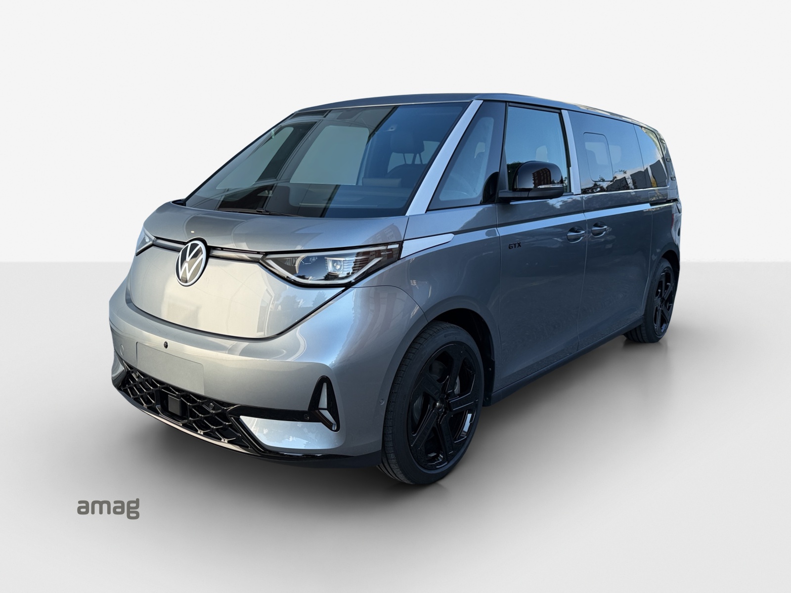 VW ID.Buzz LWB GTX 4 Motion-image-0