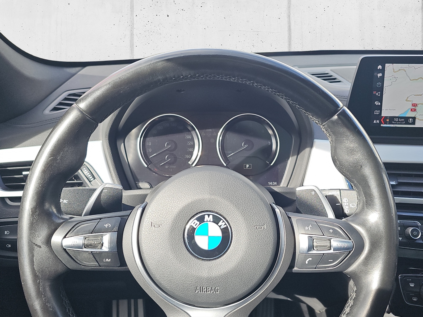 BMW X1 xDrive 18d M Sport-image-12