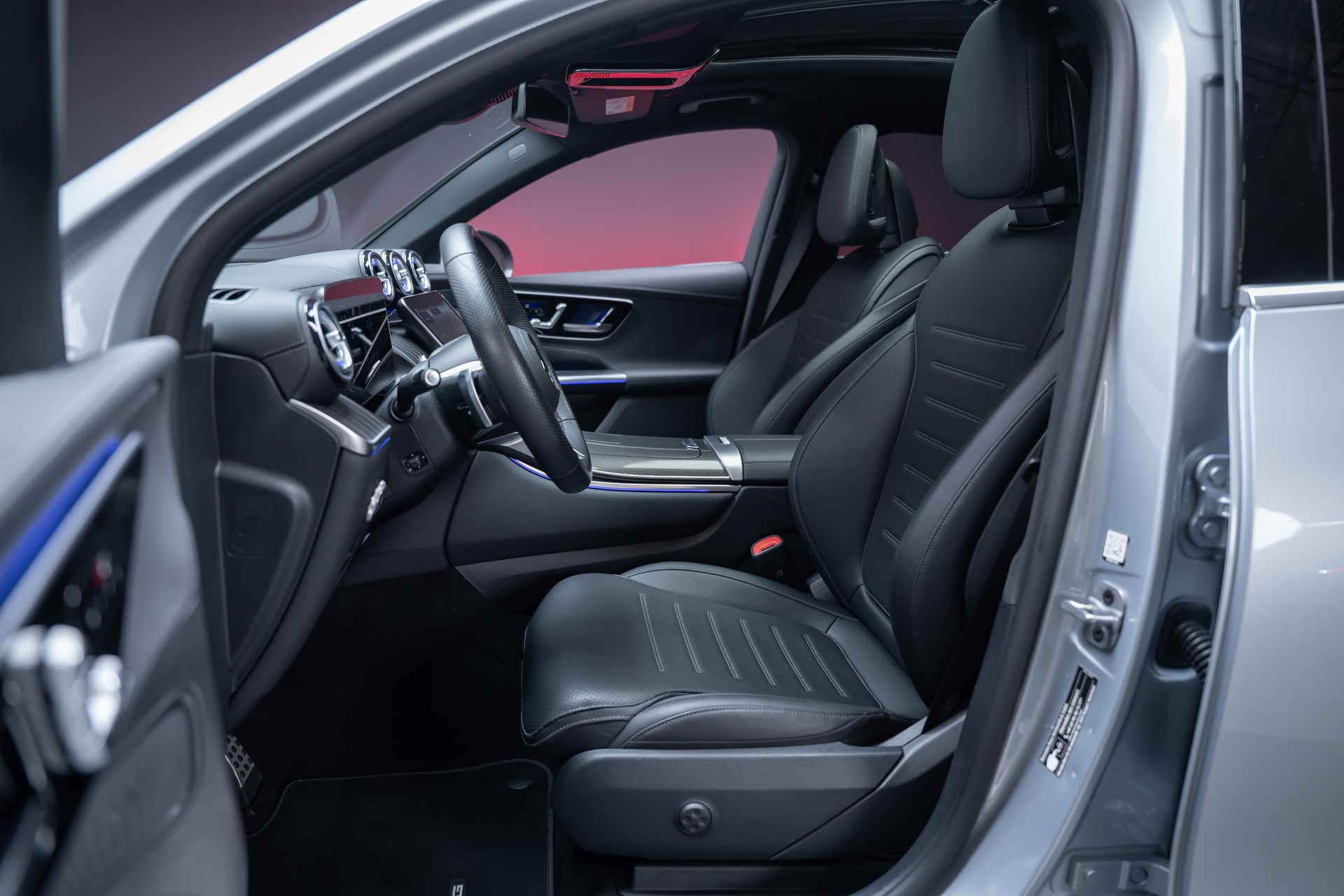 MERCEDES-BENZ GLC 220 d AMG Line 4matic Coupé / Panorama / 360°Kamera / AHK-image-11