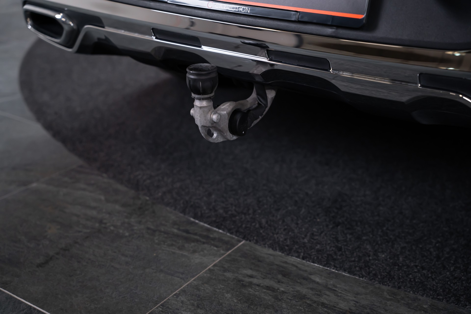 MERCEDES-BENZ GLC 220 d AMG Line 4matic Coupé / Panorama / 360°Kamera / AHK-image-5