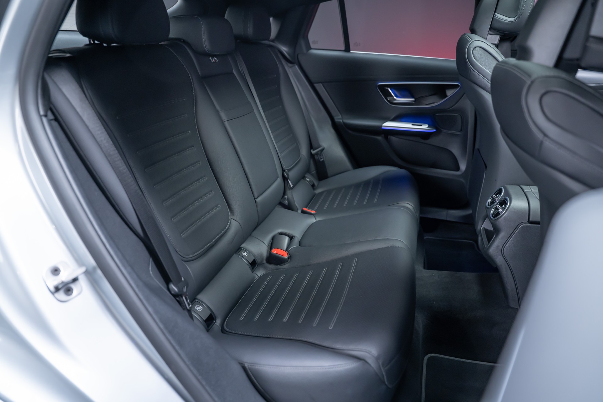 MERCEDES-BENZ GLC 220 d AMG Line 4matic Coupé / Panorama / 360°Kamera / AHK-image-19