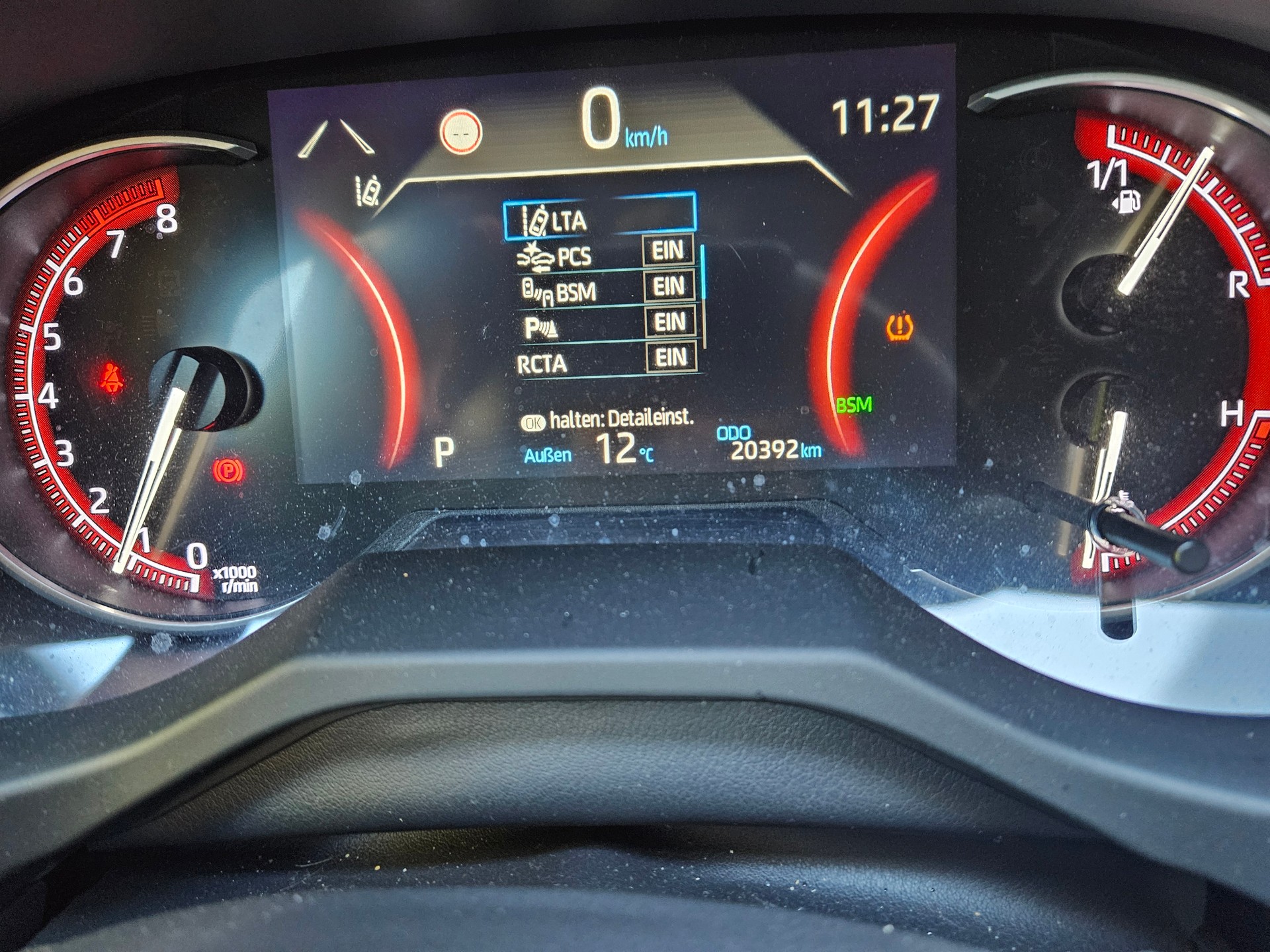 TOYOTA RAV-4 2.0 Trend Multidrive S 4WD hagelschaden dégats de grele-image-5