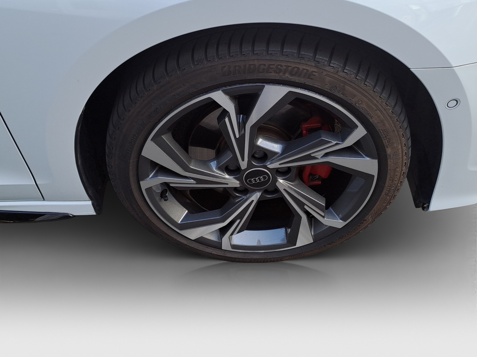 AUDI A3 Sportback 35 TFSI S line Attraction S-tronic-image-14