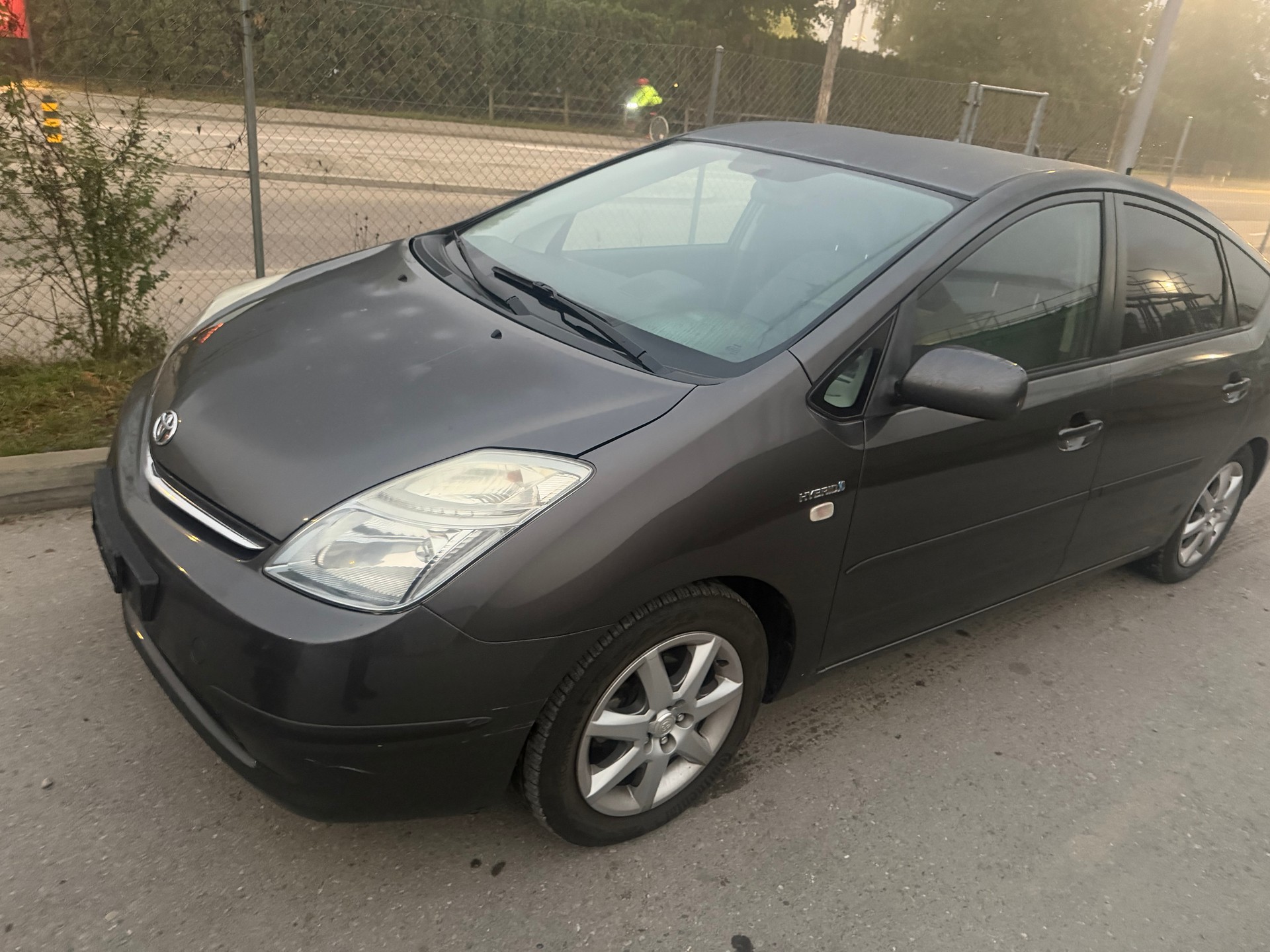 TOYOTA Prius 1.5 16V Hybrid-image-0