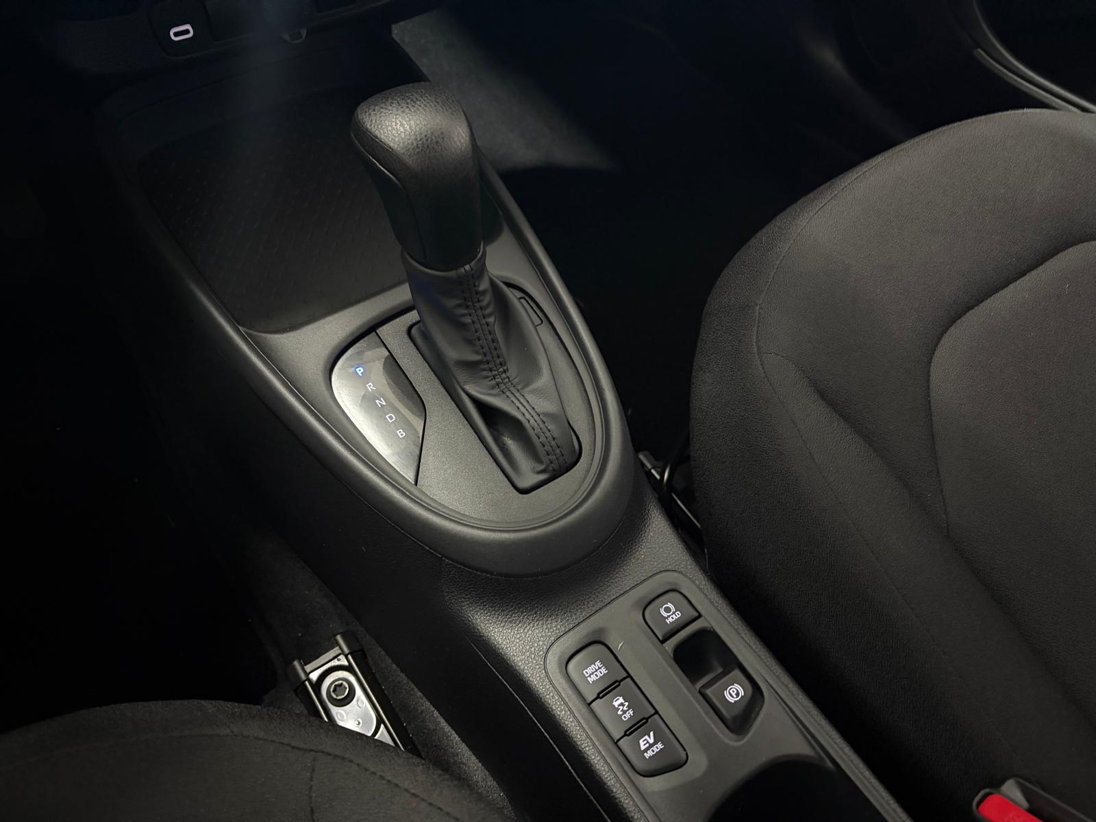 TOYOTA Aygo X 1.5 VVT-I-HSD Trend-image-17