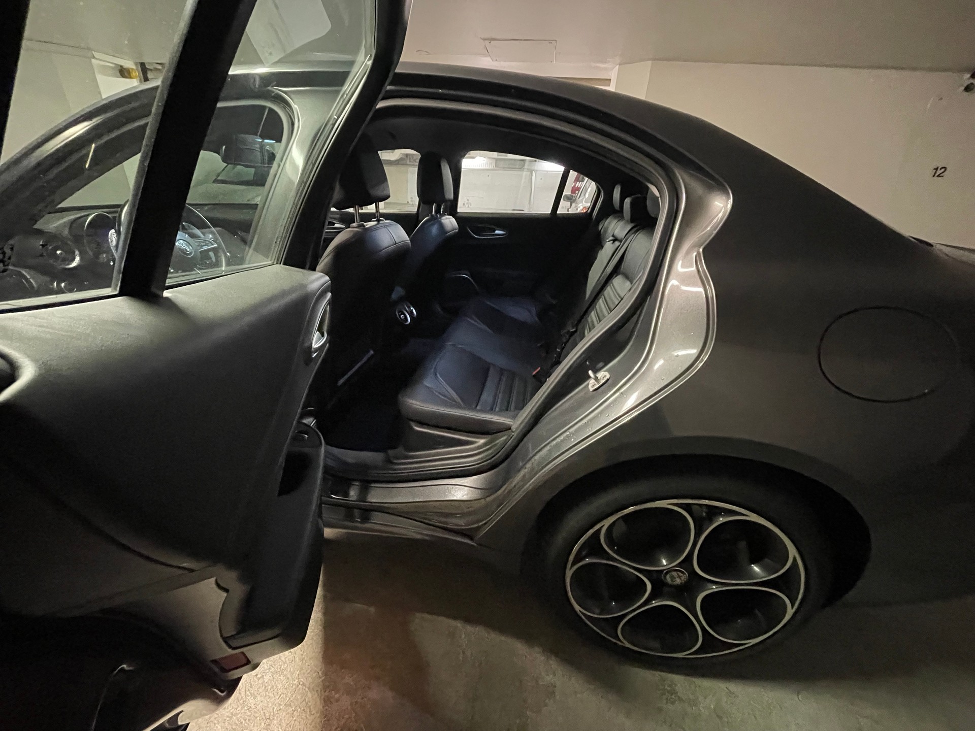ALFA ROMEO Giulia 2.0 TI Automatic 200PS 8-AT-image-20