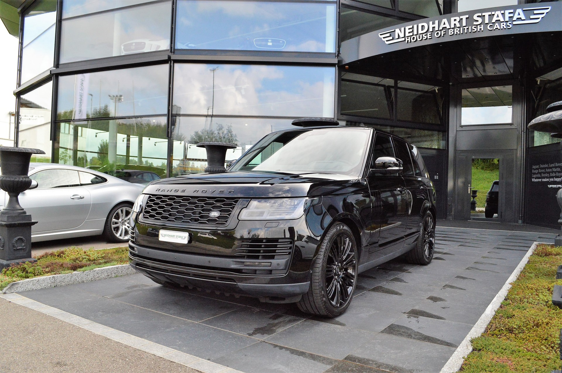 LAND ROVER Range Rover 5.0 V8 S/C AB Automatic-image-0