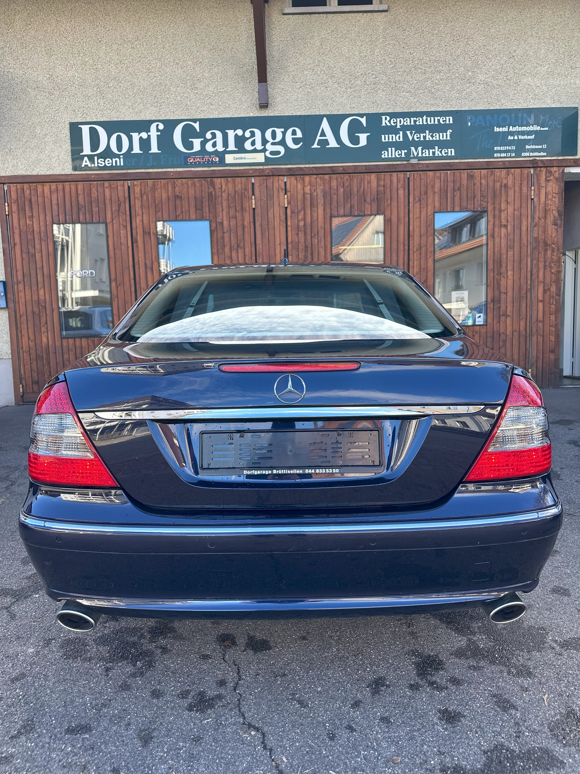 MERCEDES-BENZ E 500 Avantgarde 4Matic Automatic-image-1
