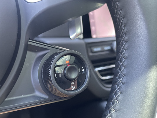PORSCHE Macan GTS-image-10