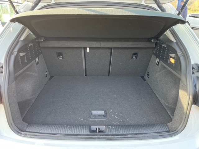 AUDI Q2 2.0 TDI quattro S-tronic-image-7