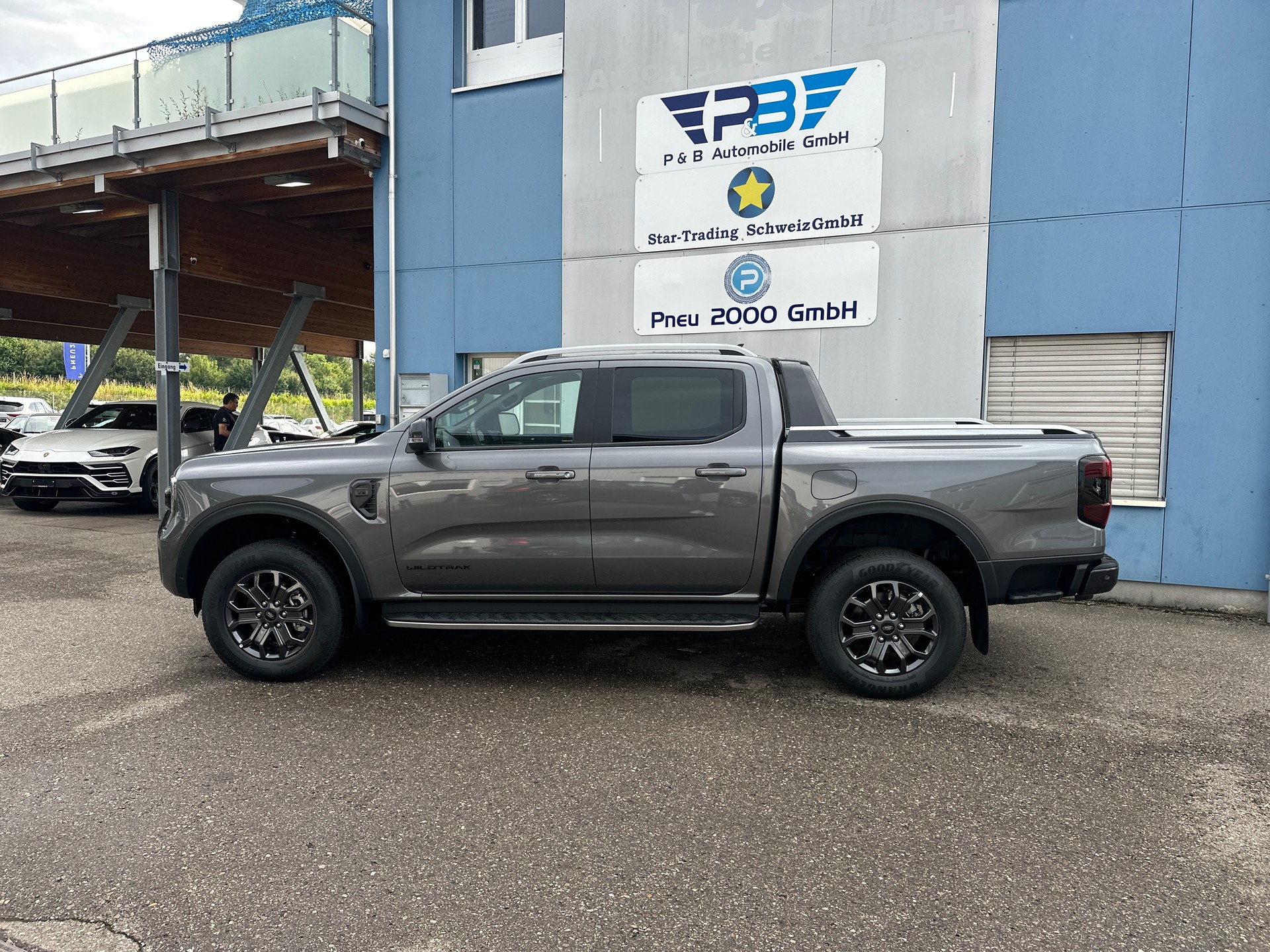 FORD Ranger Wildtrak 3.0 Eco Blue 4WD Automat-image-3