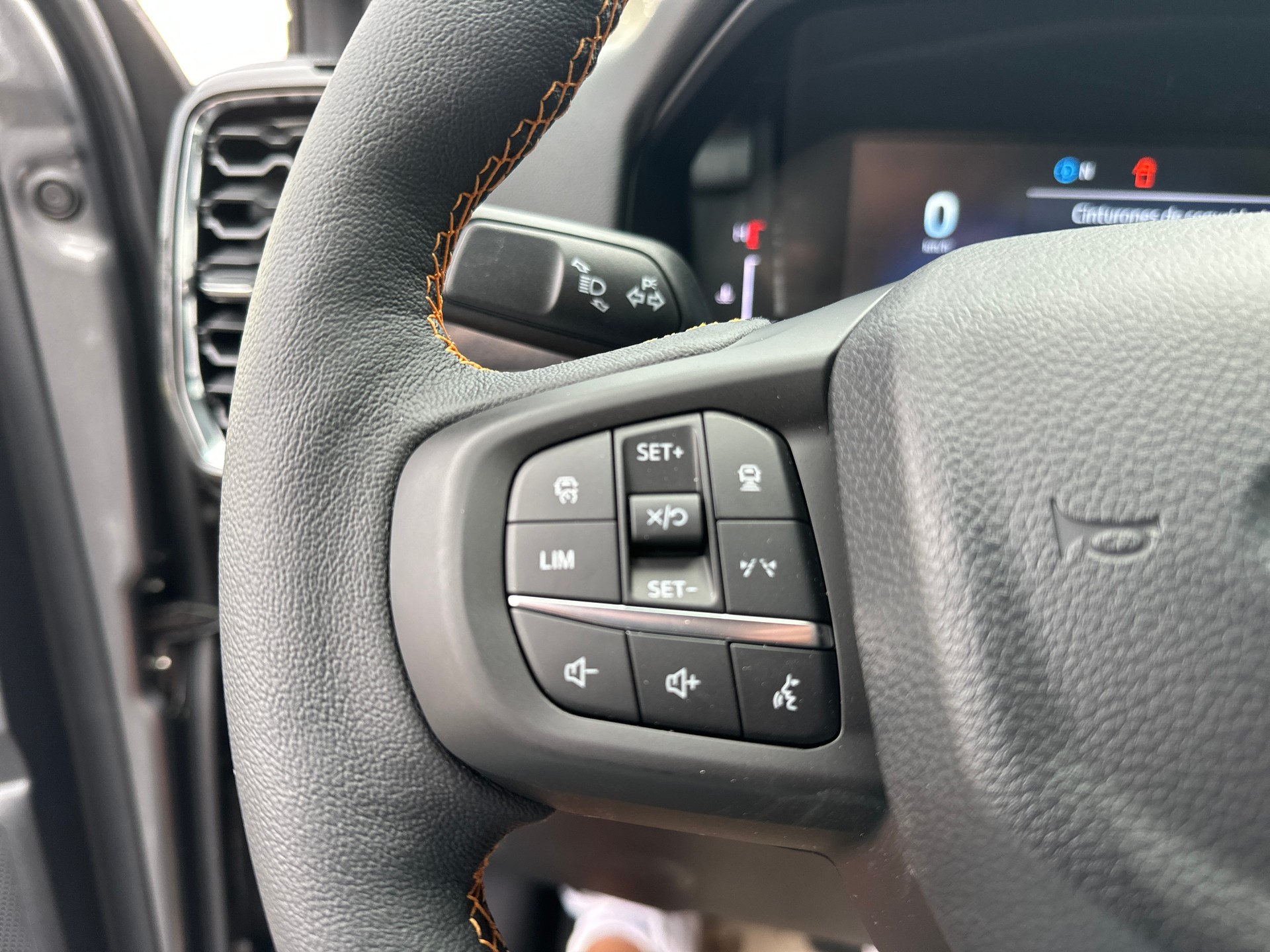 FORD Ranger Wildtrak 3.0 Eco Blue 4WD Automat-image-17