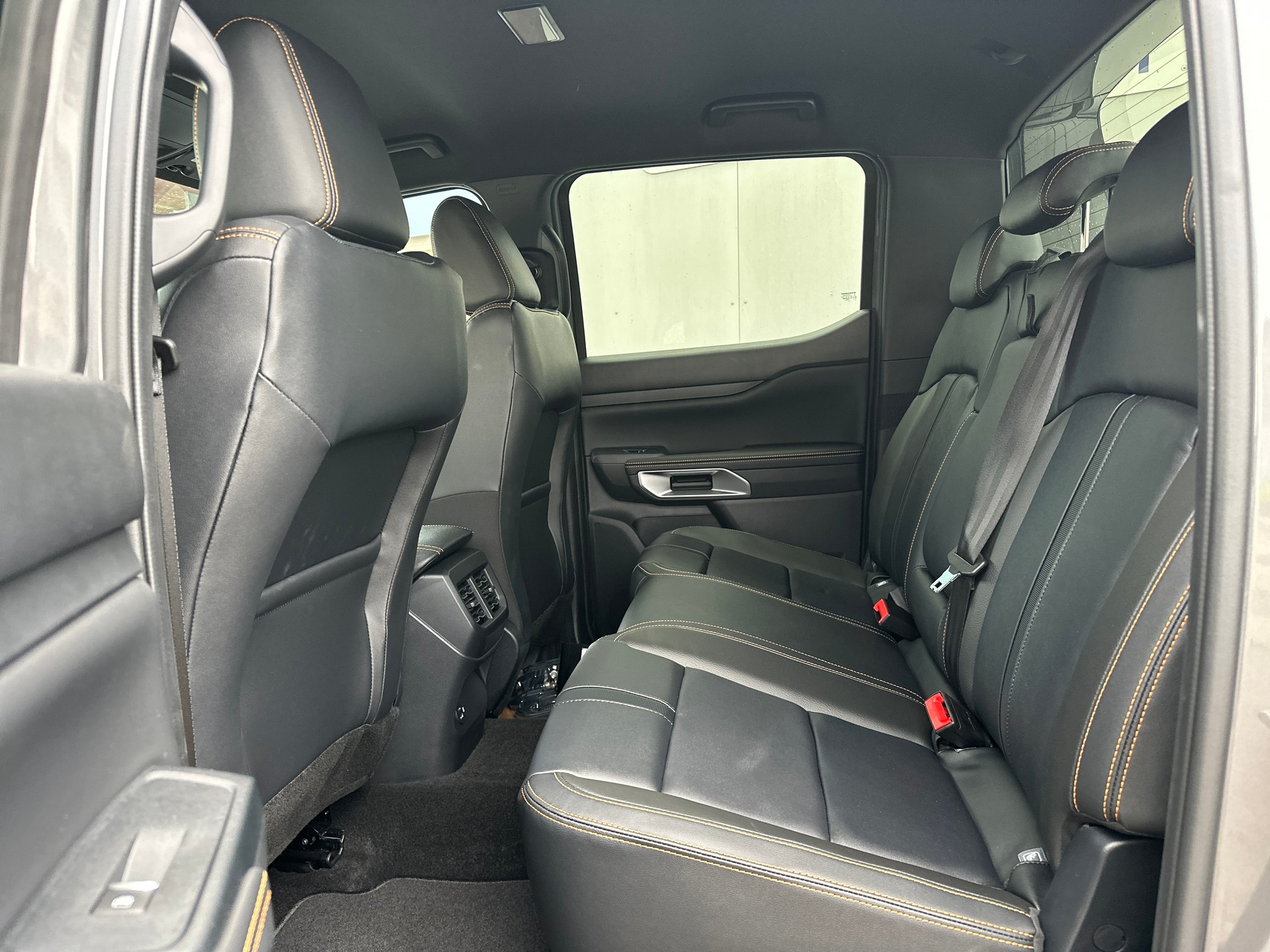 FORD Ranger Wildtrak 3.0 Eco Blue 4WD Automat-image-7