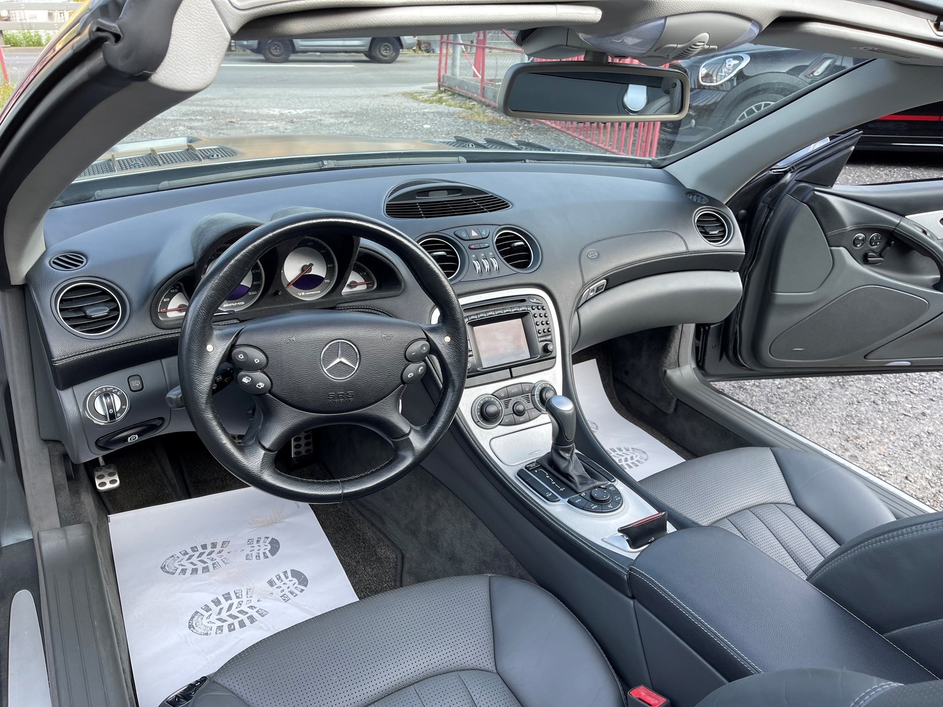 MERCEDES-BENZ SL 55 AMG 500 CV LOOK BLACK SERIES CABRIOLET-image-10