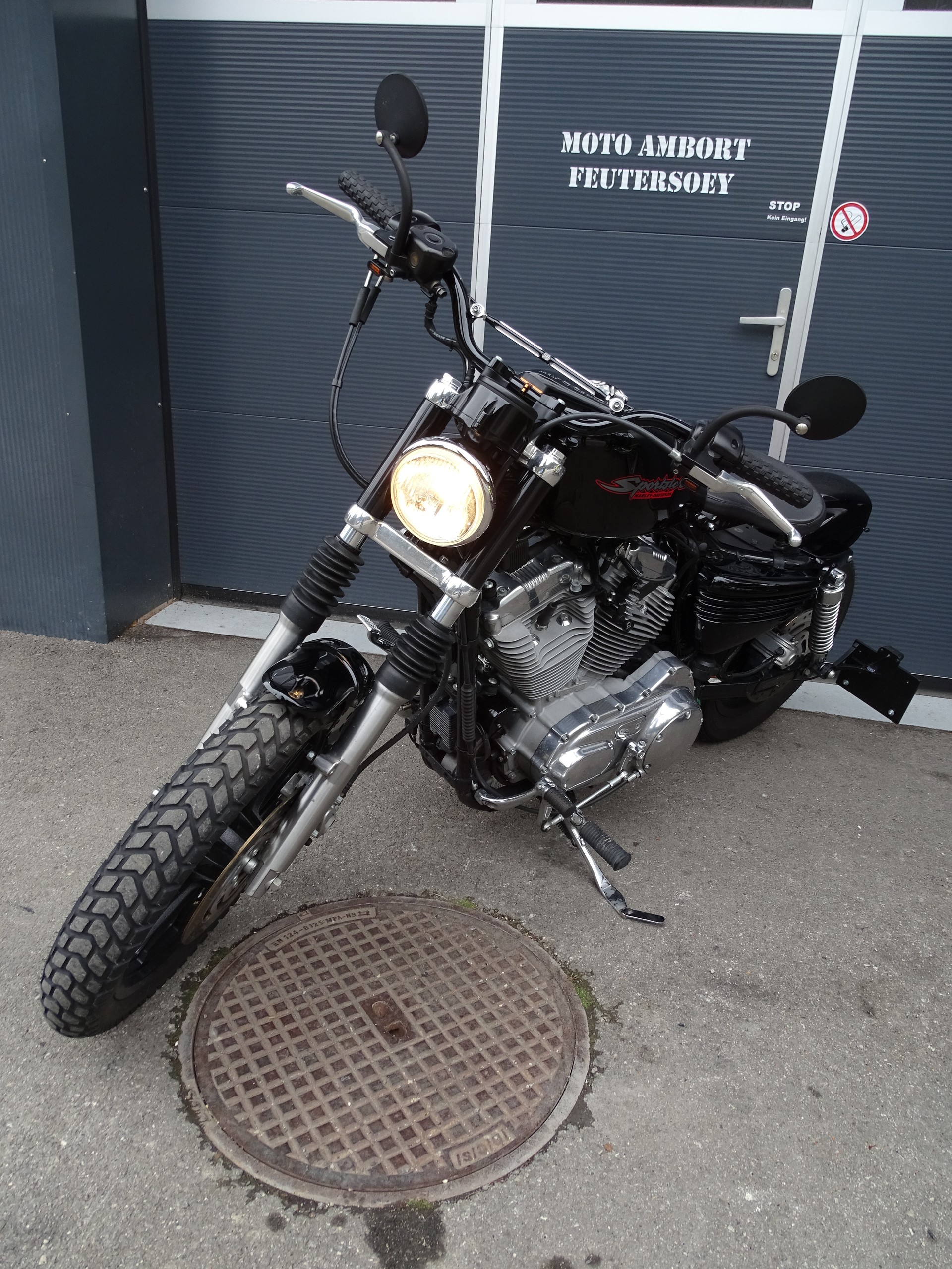 HARLEY-DAVIDSON XL 883 Hugger Scrambler-image-4