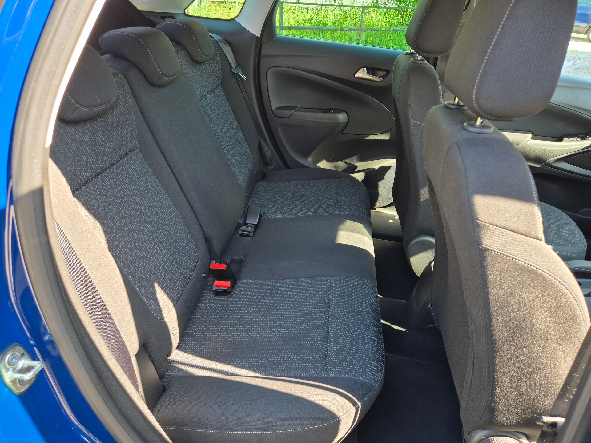 OPEL Crossland X 1.2i 120 Years Edition-image-10