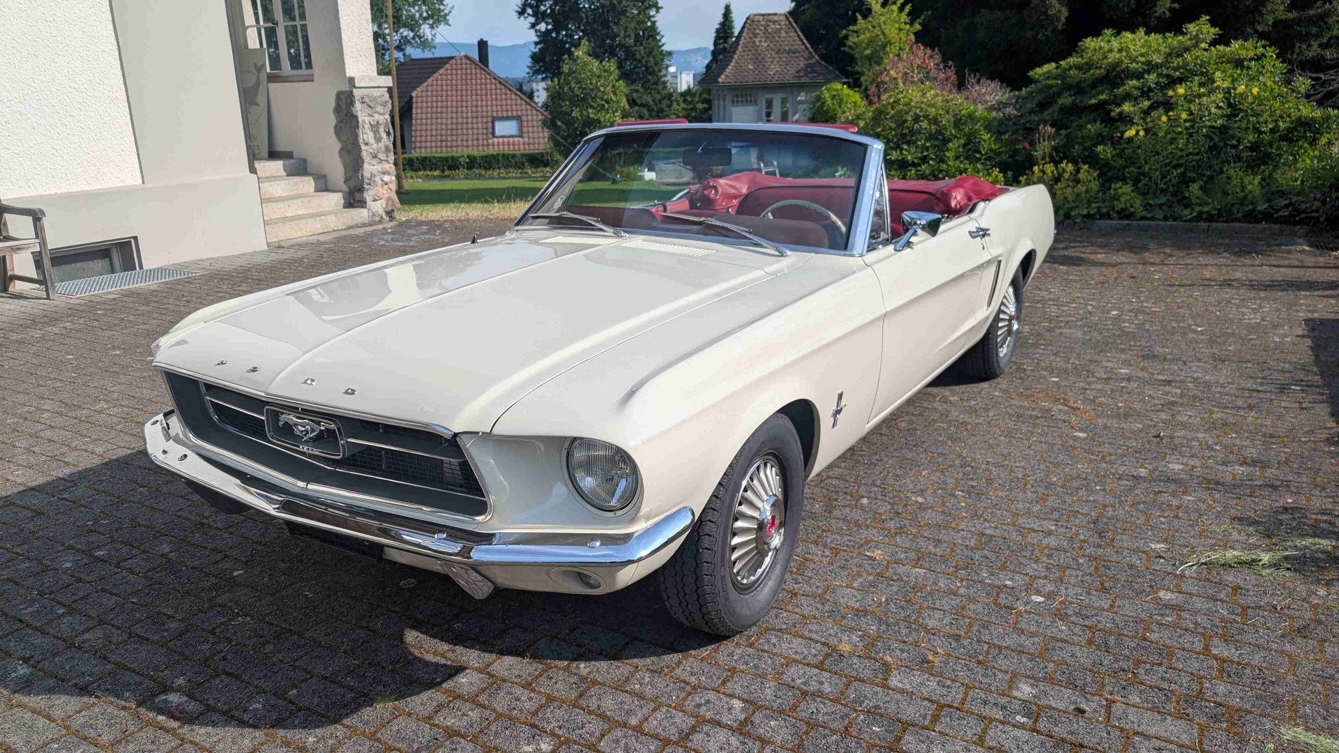 FORD Mustang Cabrio 289 V8 ab Service und MFK (VETERAN)-image-0