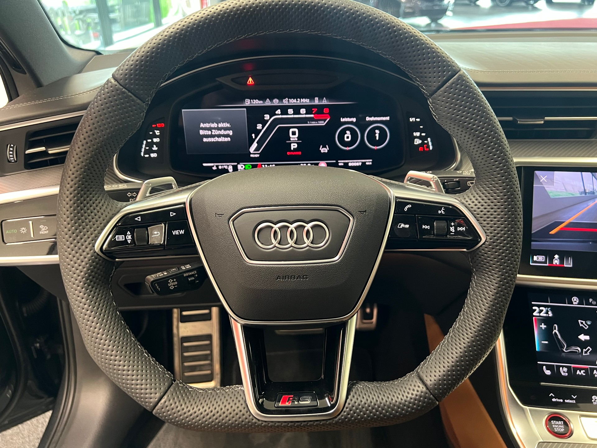 AUDI RS6 Avant 4.0 TFSI V8 Performance quattro-image-25