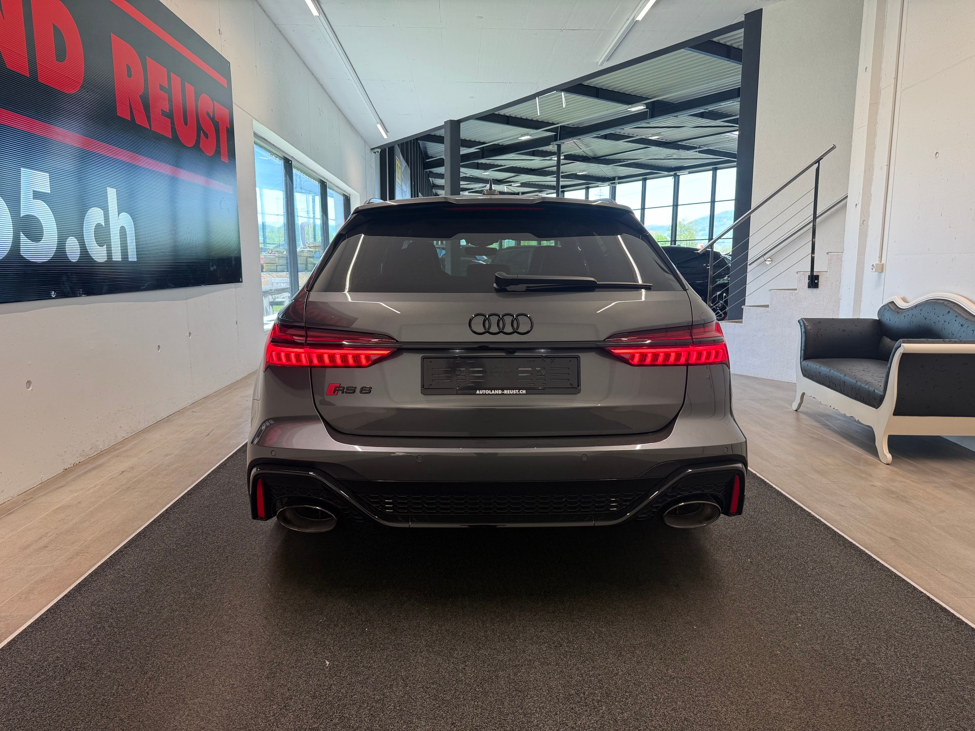 AUDI RS6 Avant 4.0 TFSI V8 Performance quattro-image-7