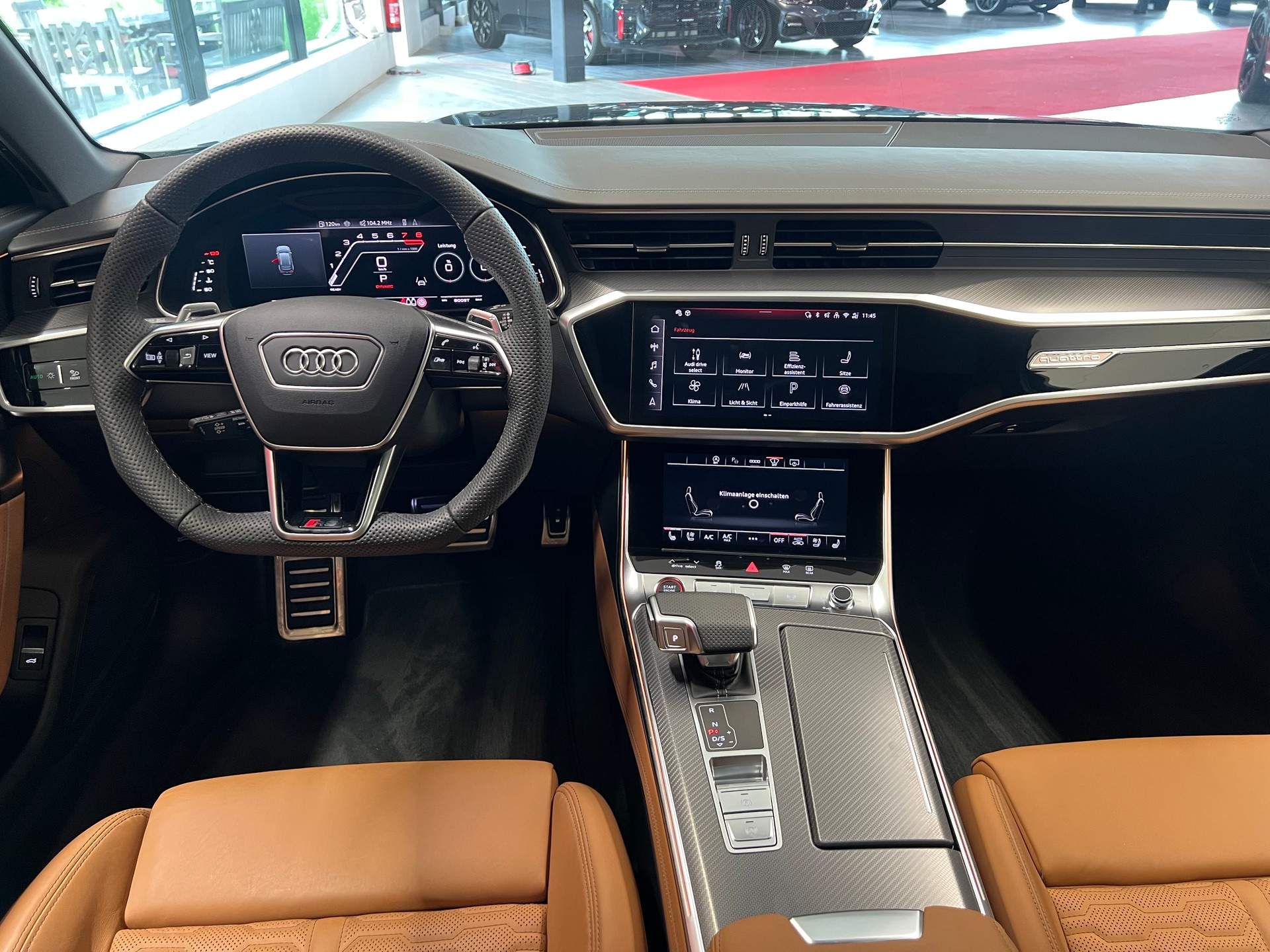 AUDI RS6 Avant 4.0 TFSI V8 Performance quattro-image-18
