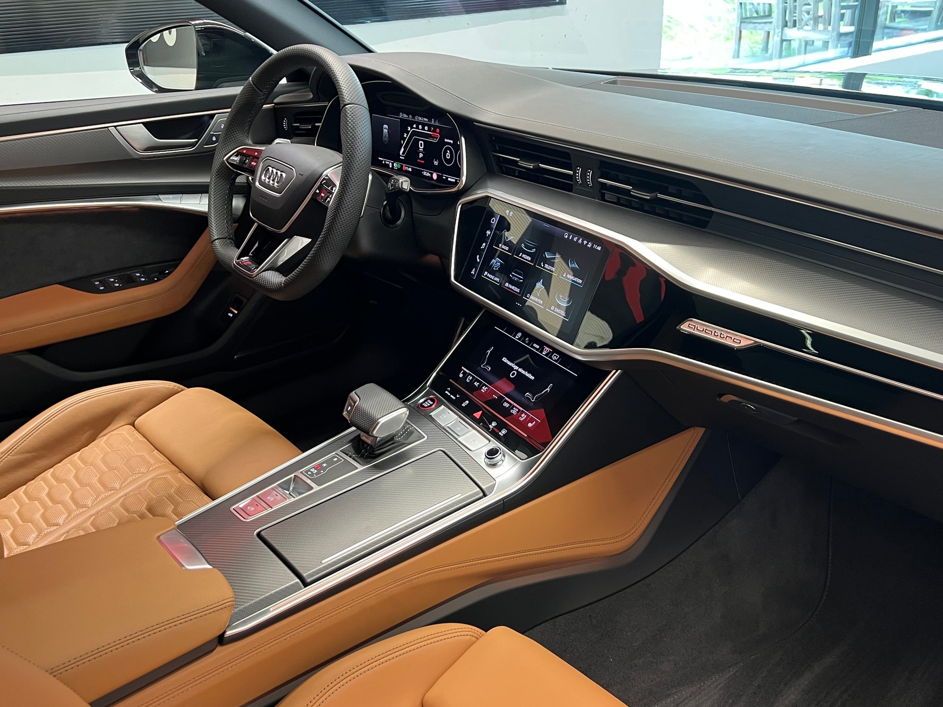 AUDI RS6 Avant 4.0 TFSI V8 Performance quattro-image-20