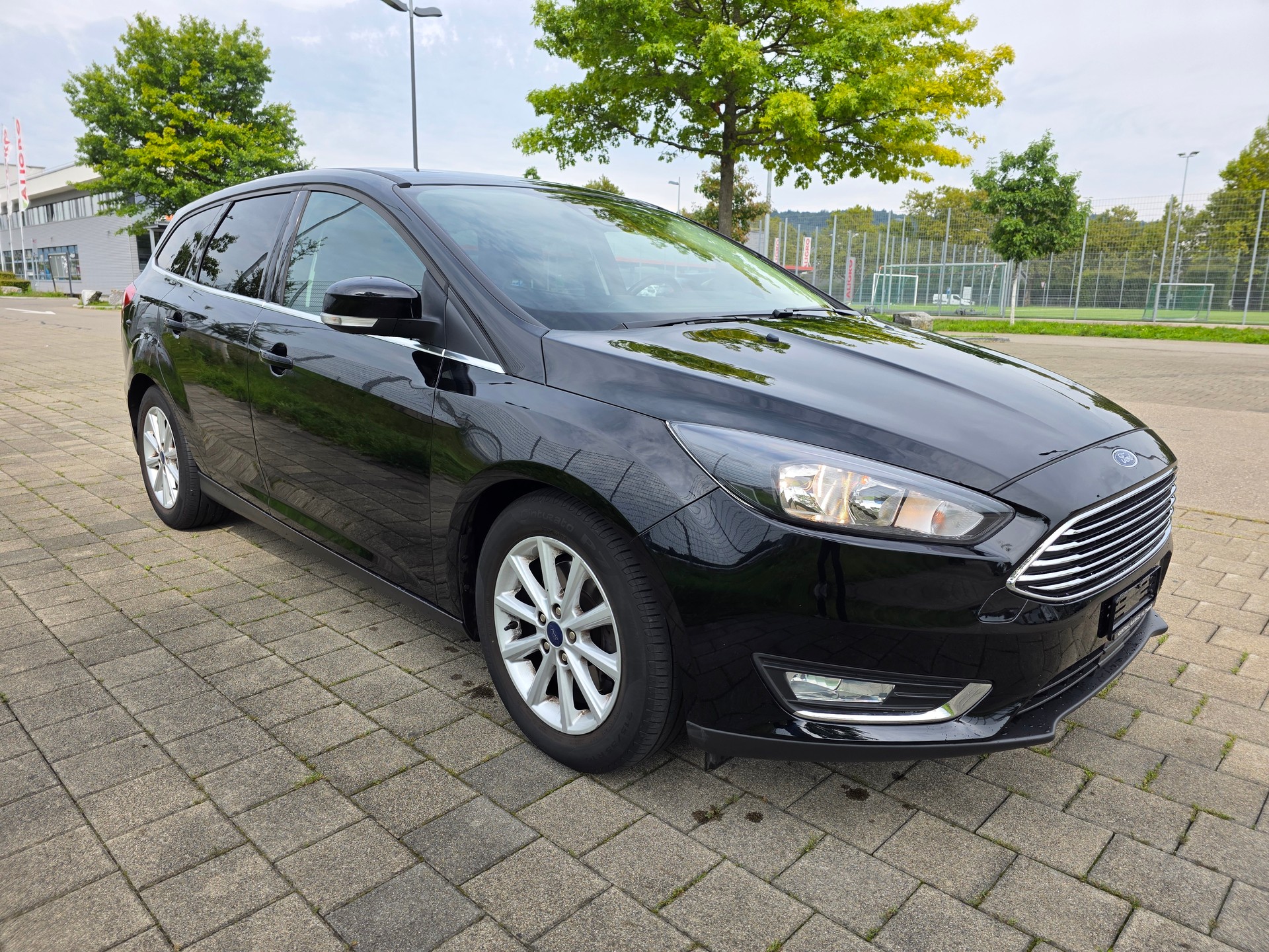 FORD Focus 2.0 TDCi Titanium Powershift-image-1
