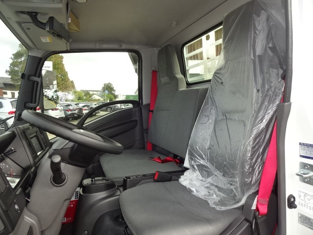 ISUZU M21-image-7