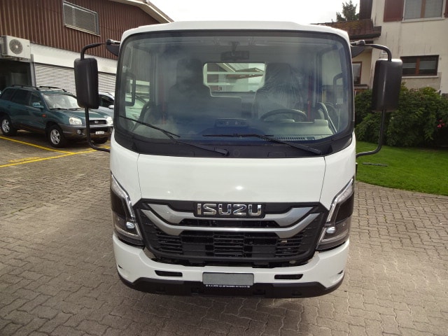 ISUZU M21-image-5